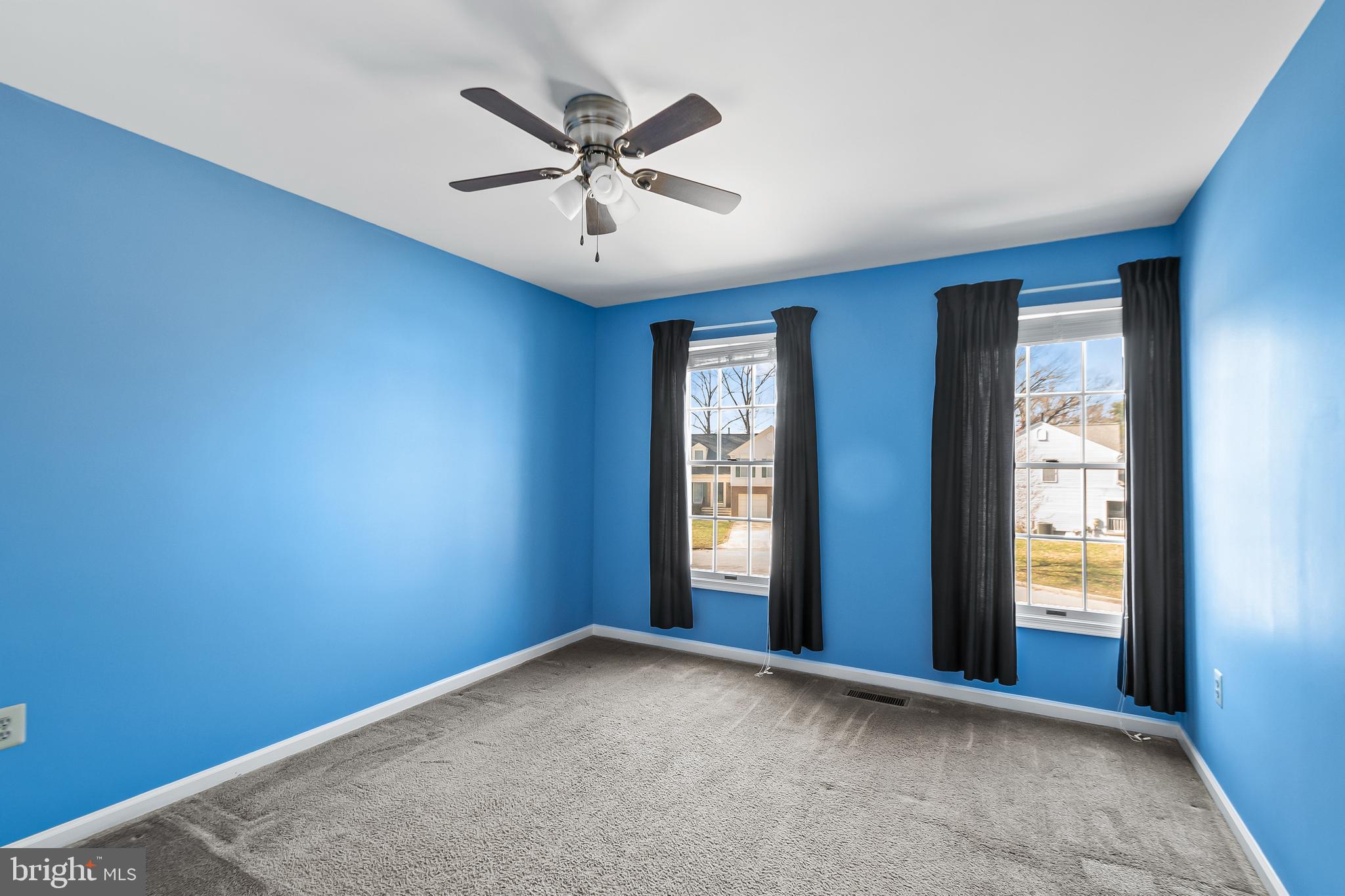 FOX RUN NORTH - Residential