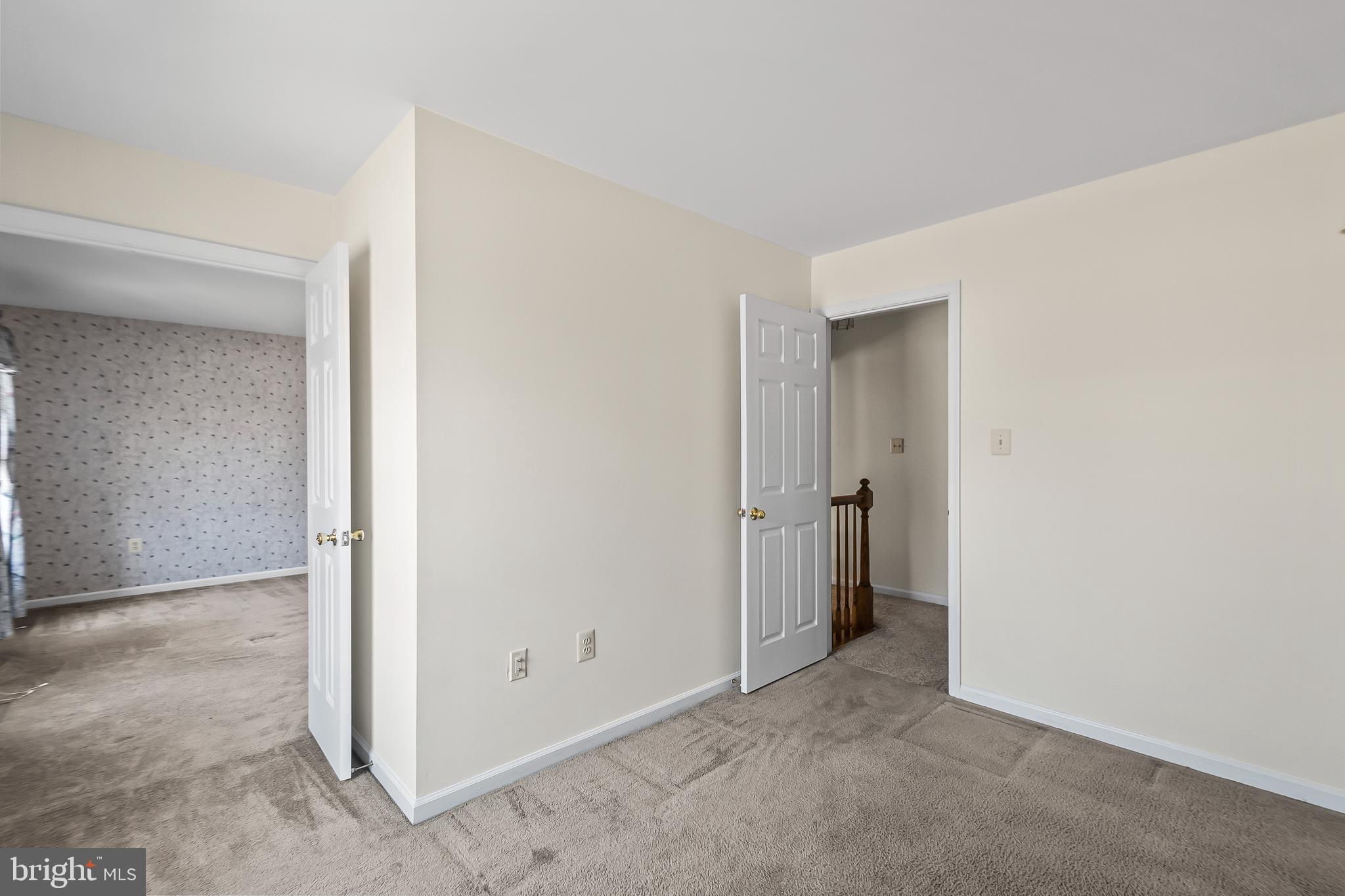 FOX RUN NORTH - Residential