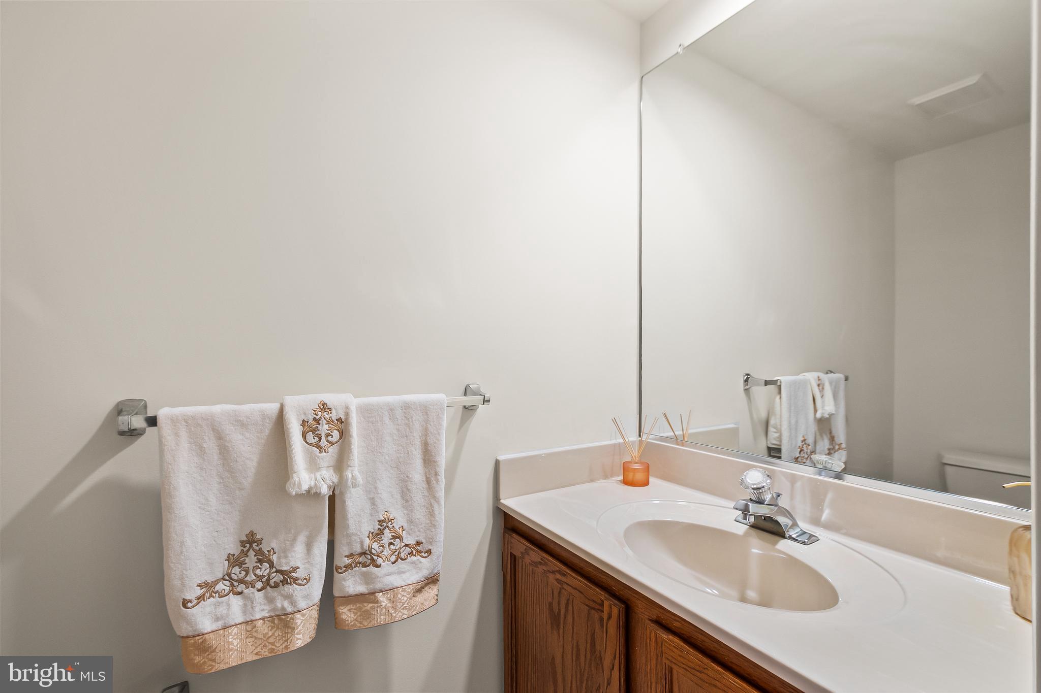 FOX RUN NORTH - Residential