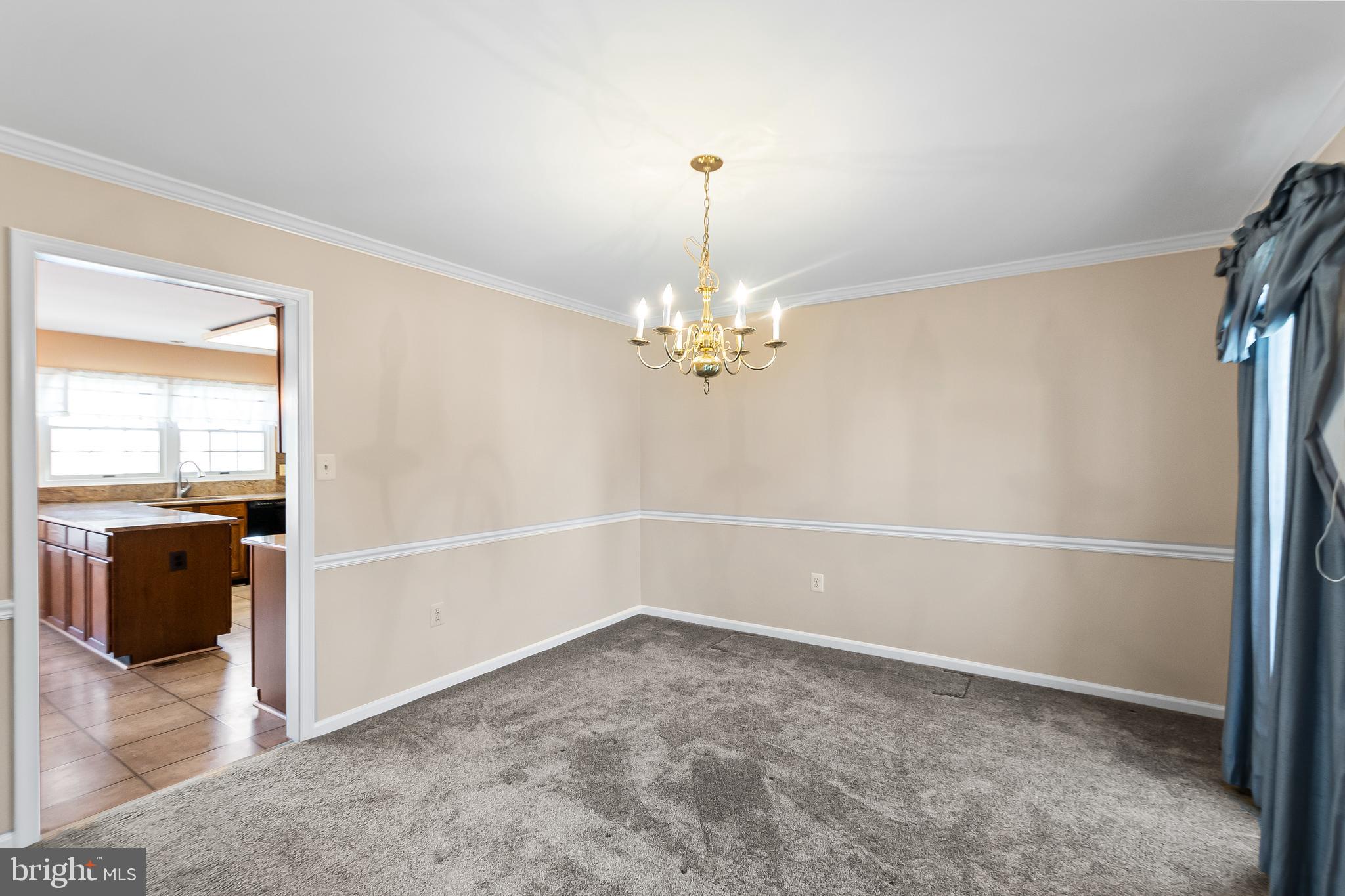 FOX RUN NORTH - Residential