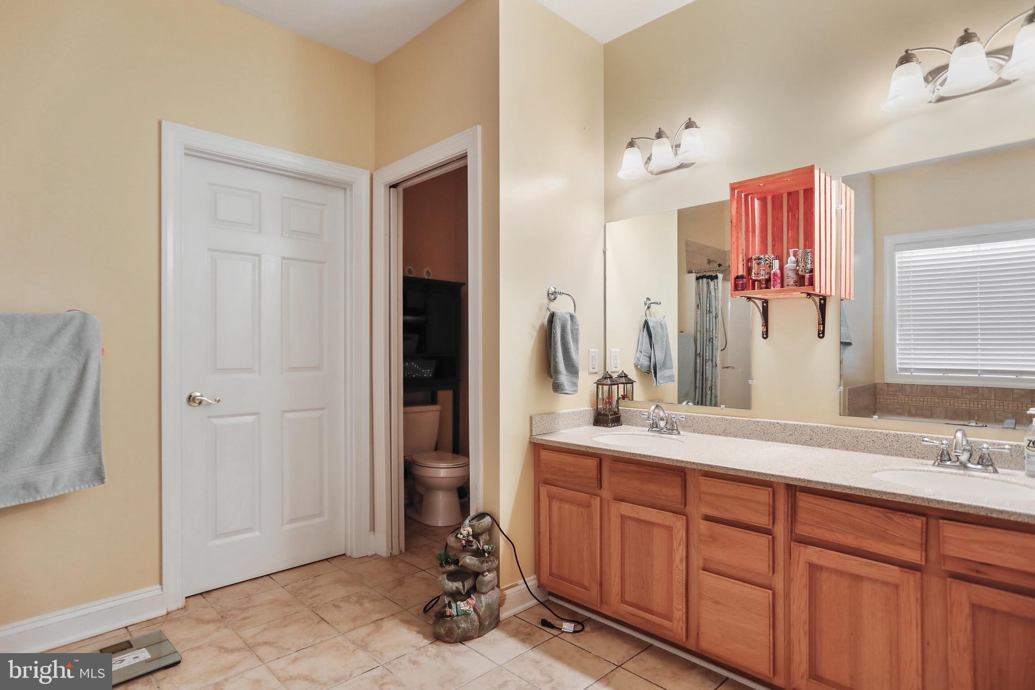 ELISE COURT - Residential