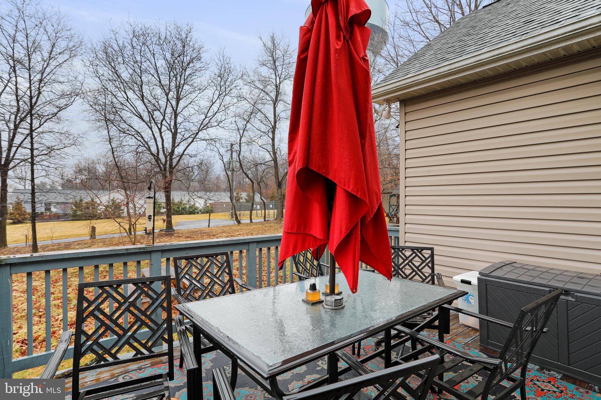 ELISE COURT - Residential