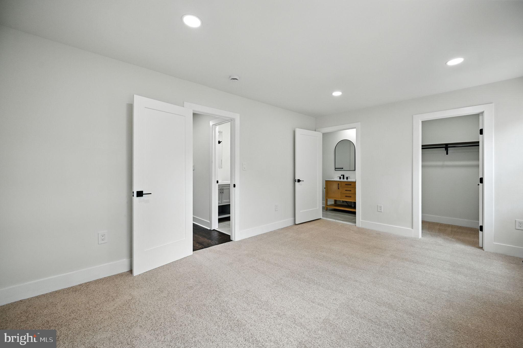 COMSTOCK - Residential