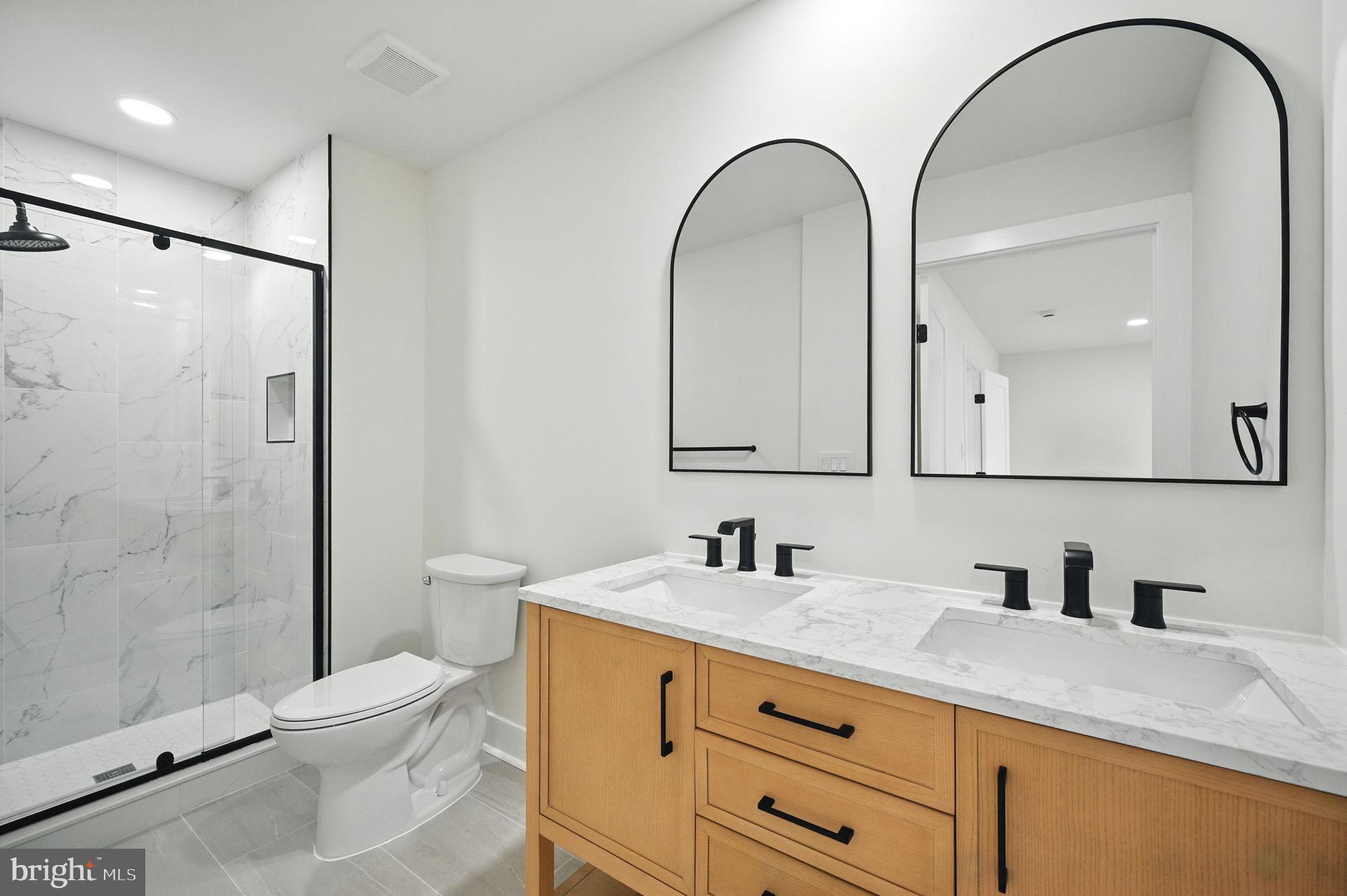 COMSTOCK - Residential