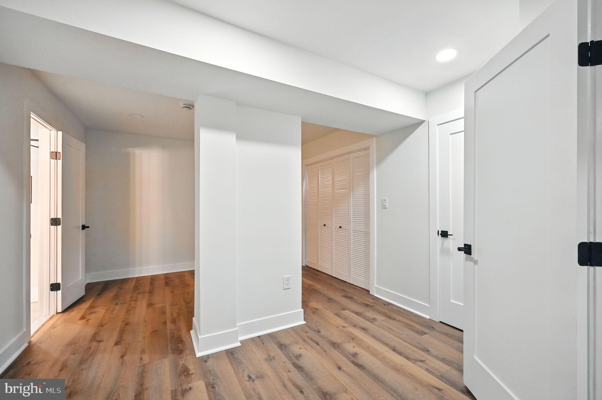 COMSTOCK - Residential