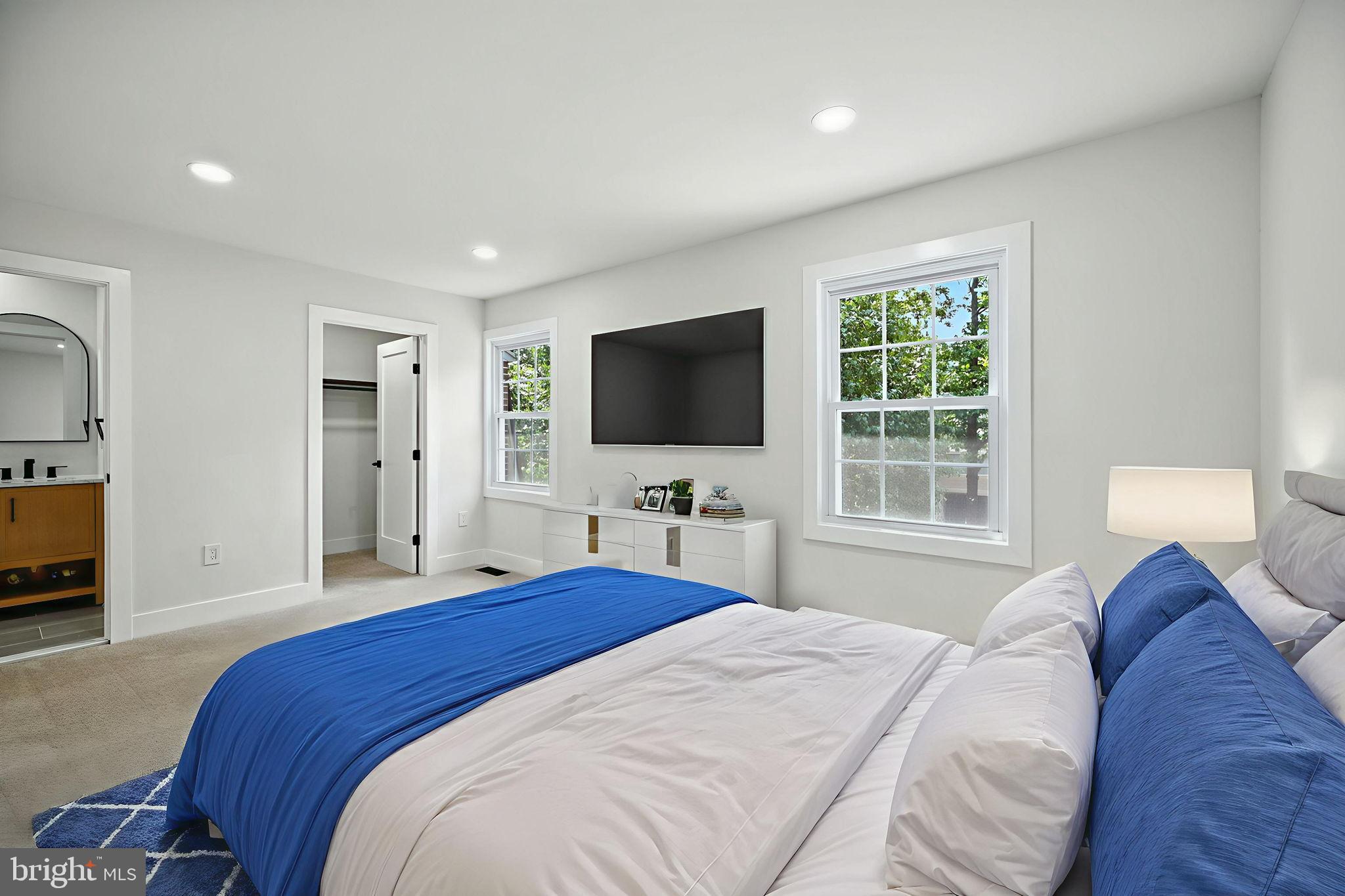 COMSTOCK - Residential