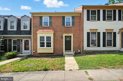 3886 BRADWATER STREET FAIRFAX VA 22031