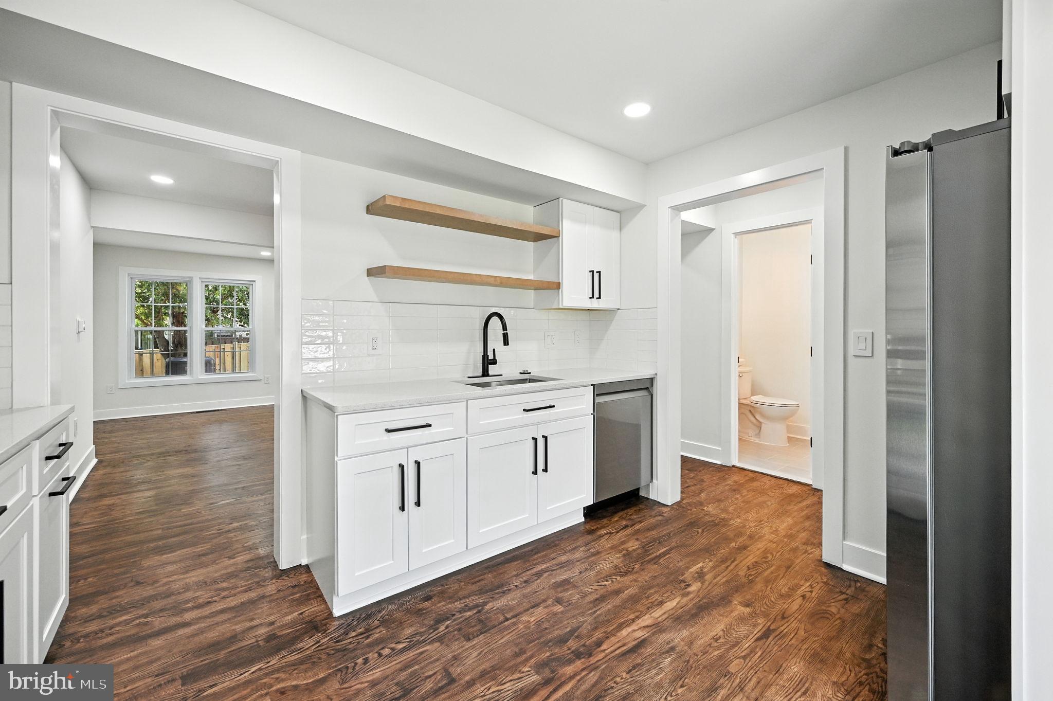 COMSTOCK - Residential