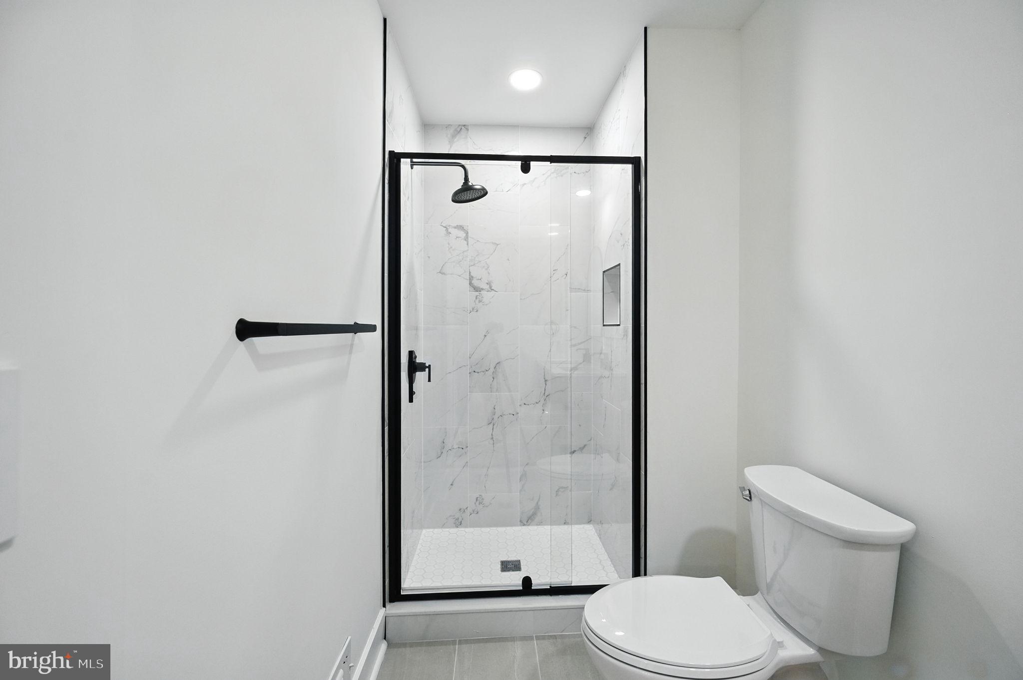 COMSTOCK - Residential