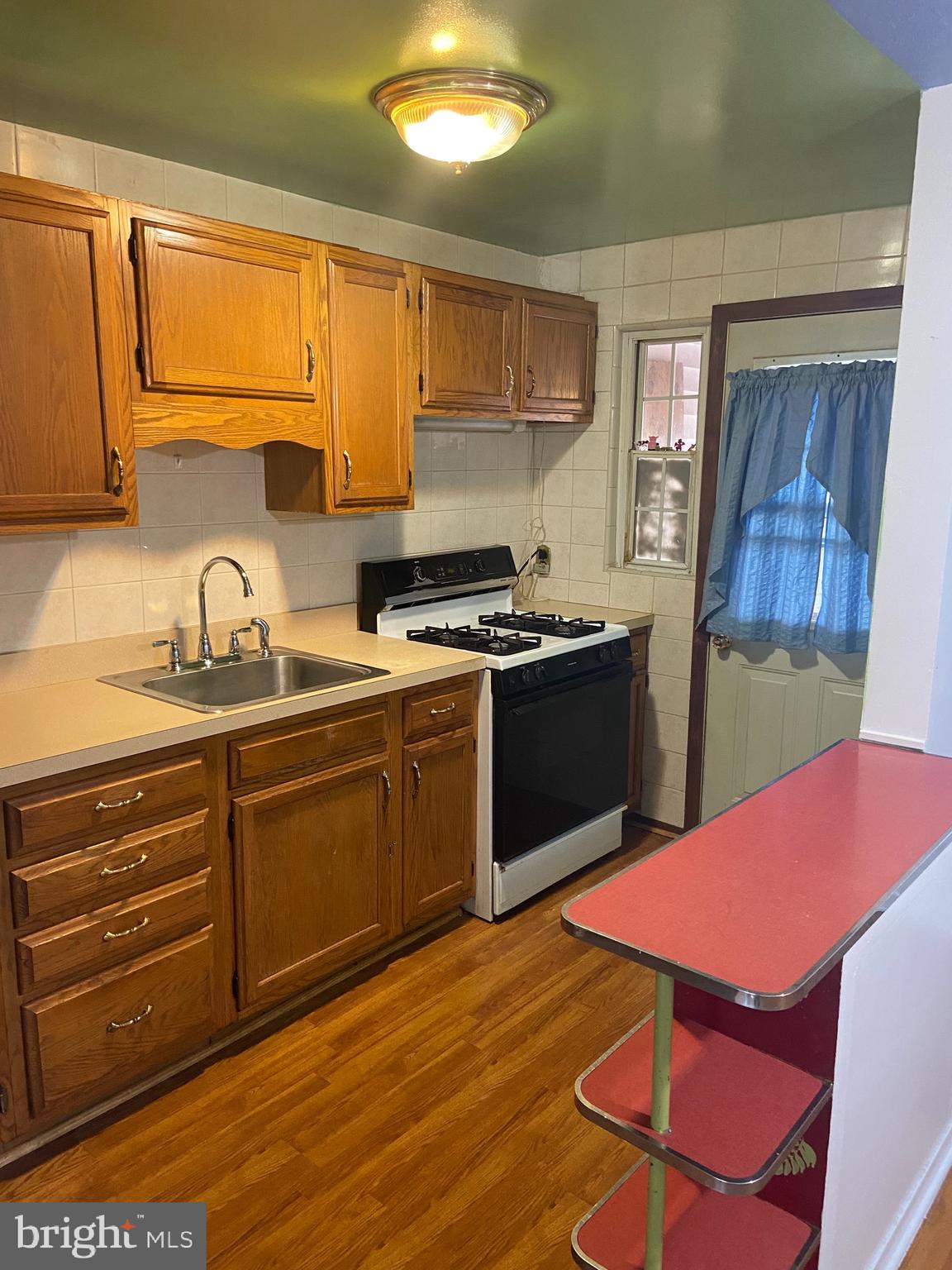 NORTH POINT VILLAGE - Residential