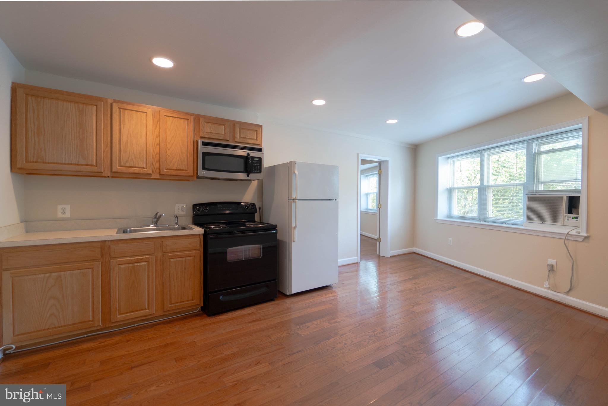 444 RHODE ISLAND AVENUE NW 202