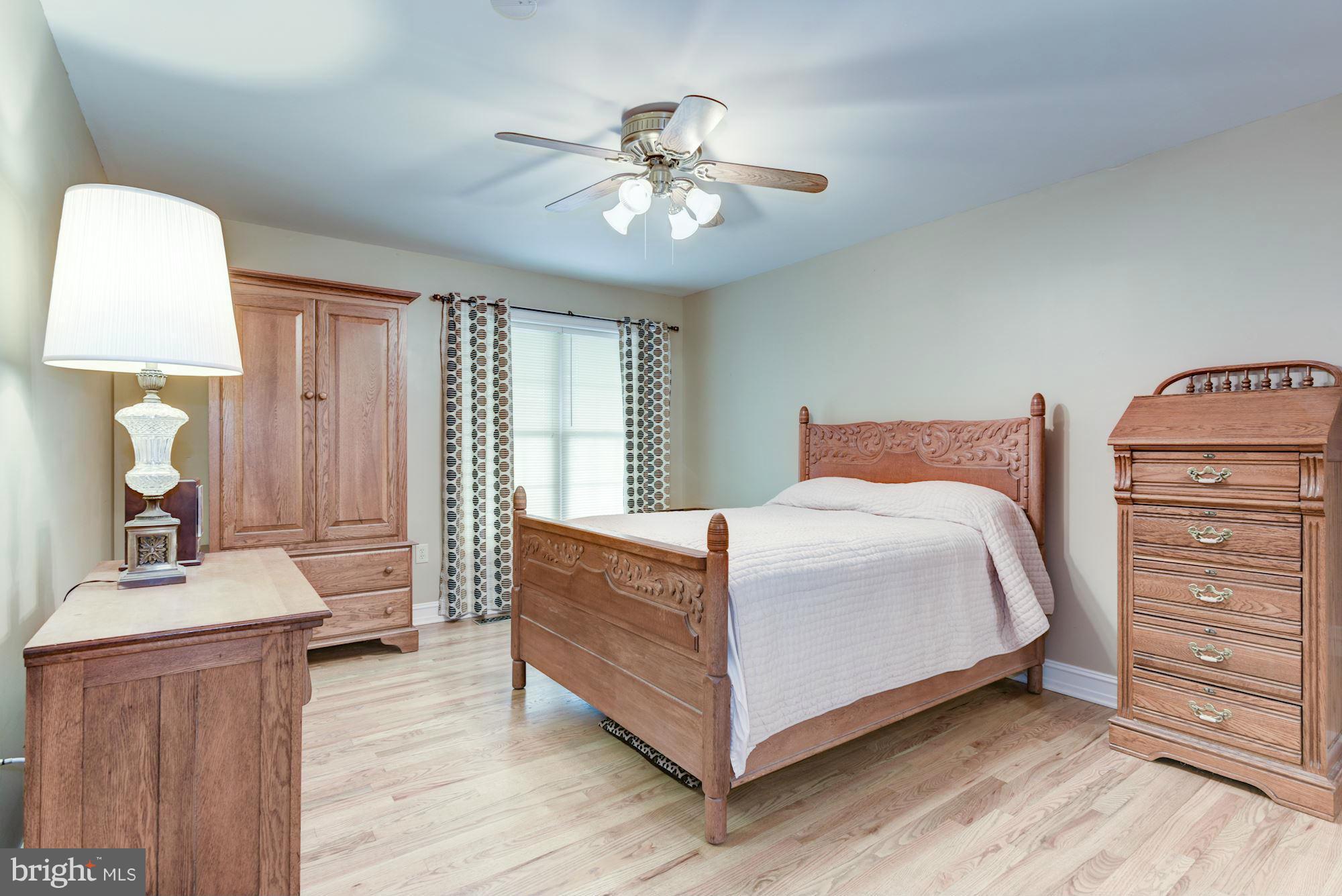 MOUNTAIN BROOK ESTATES - Residential