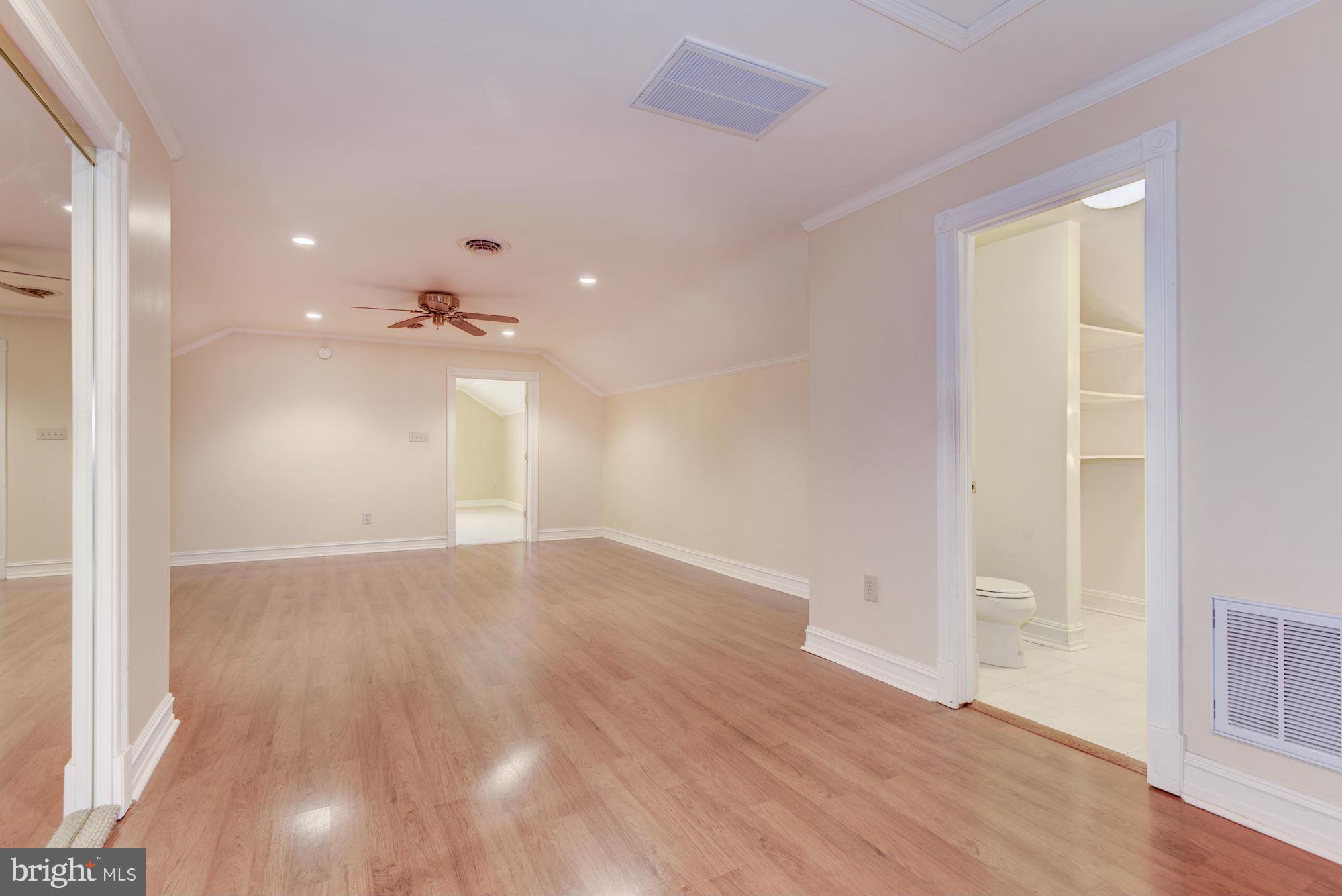 MOUNTAIN BROOK ESTATES - Residential