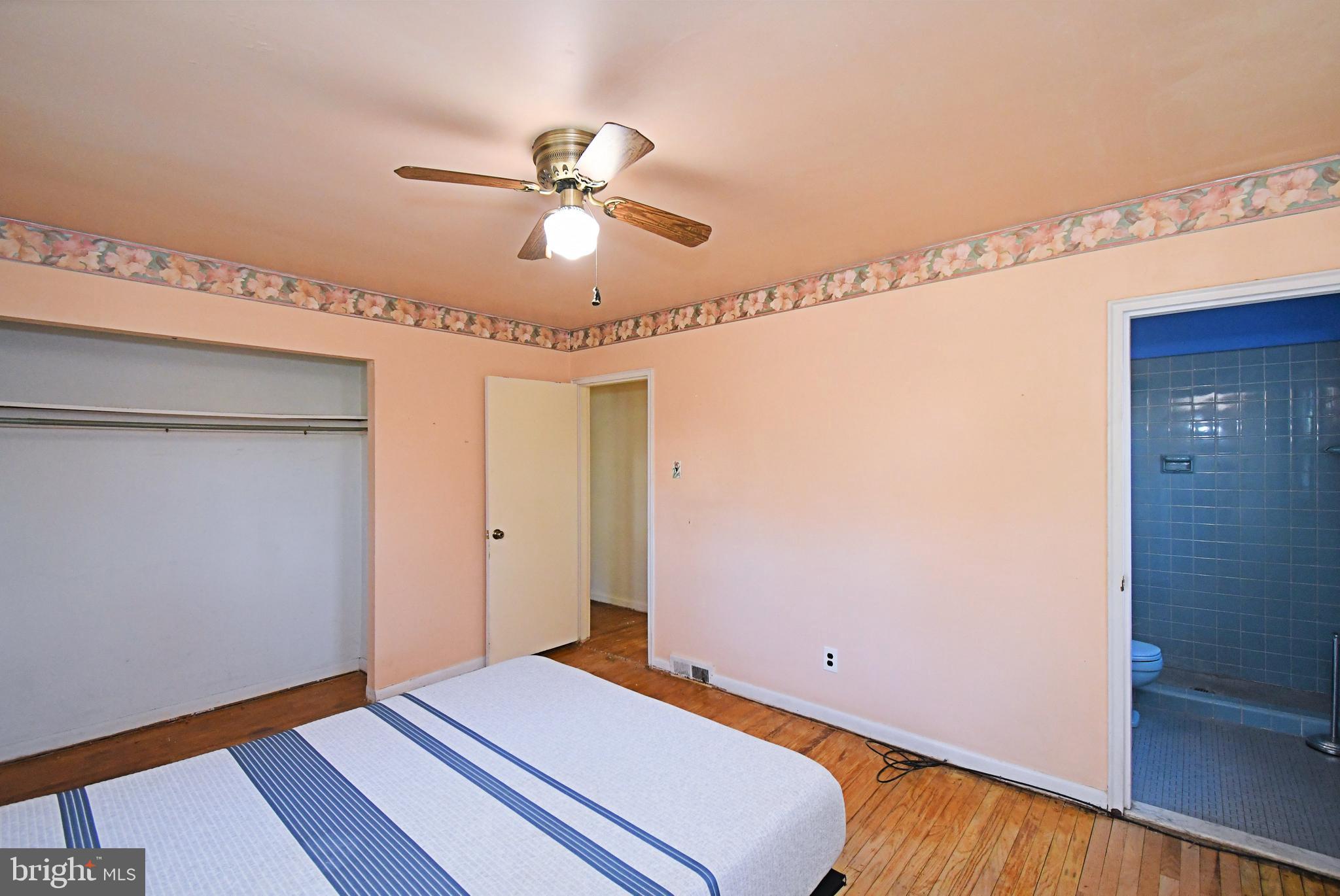 PLYMOUTH HILLS - Residential