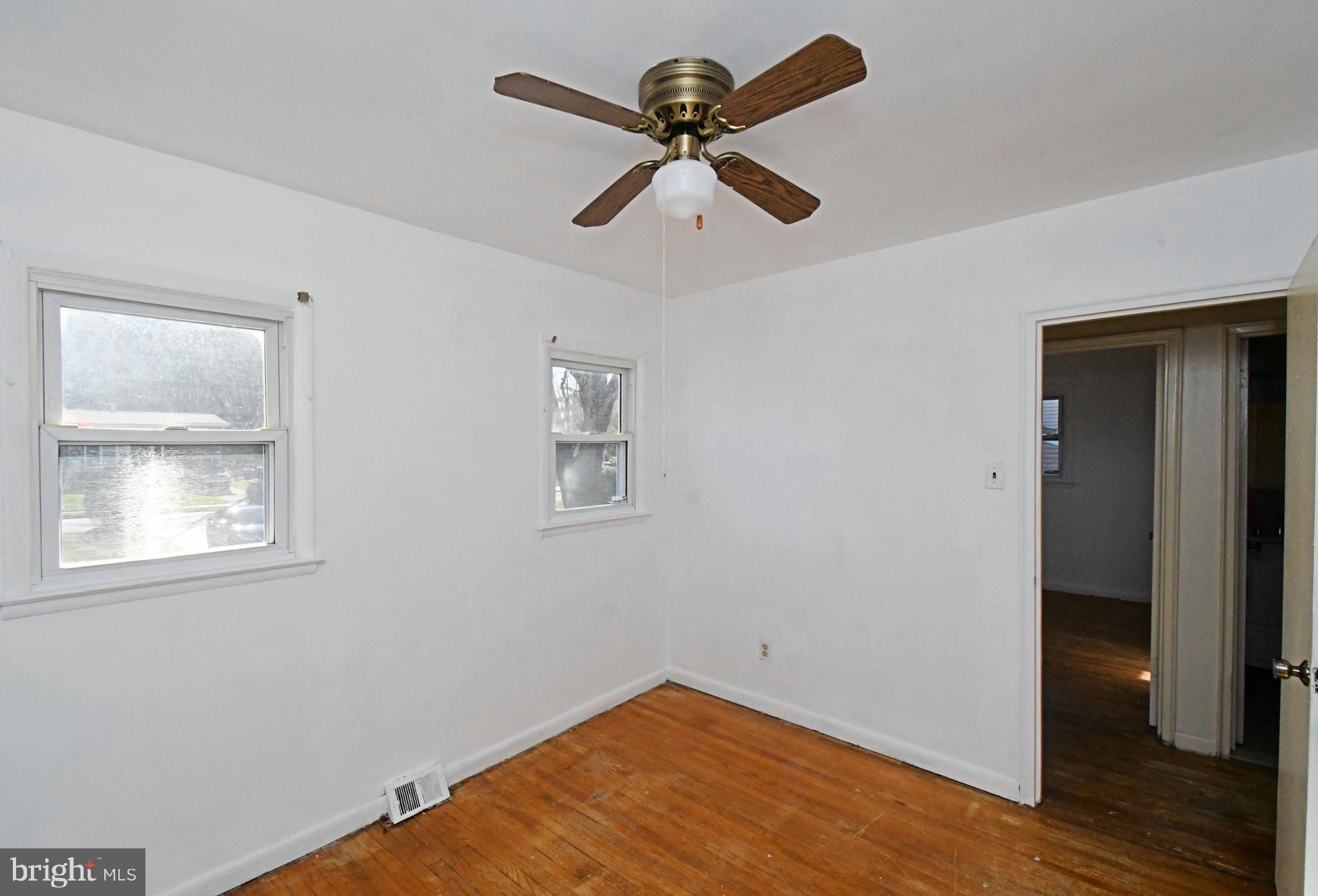 PLYMOUTH HILLS - Residential