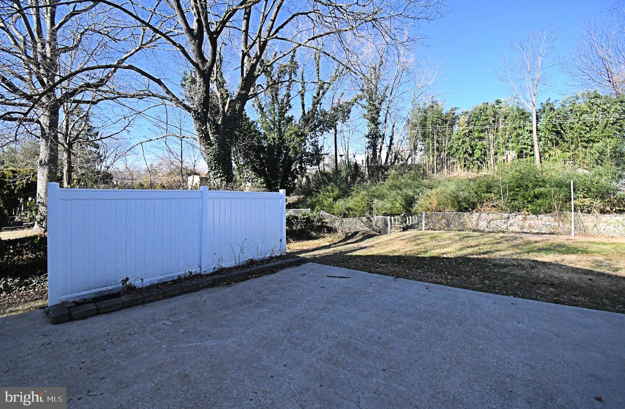 PLYMOUTH HILLS - Residential