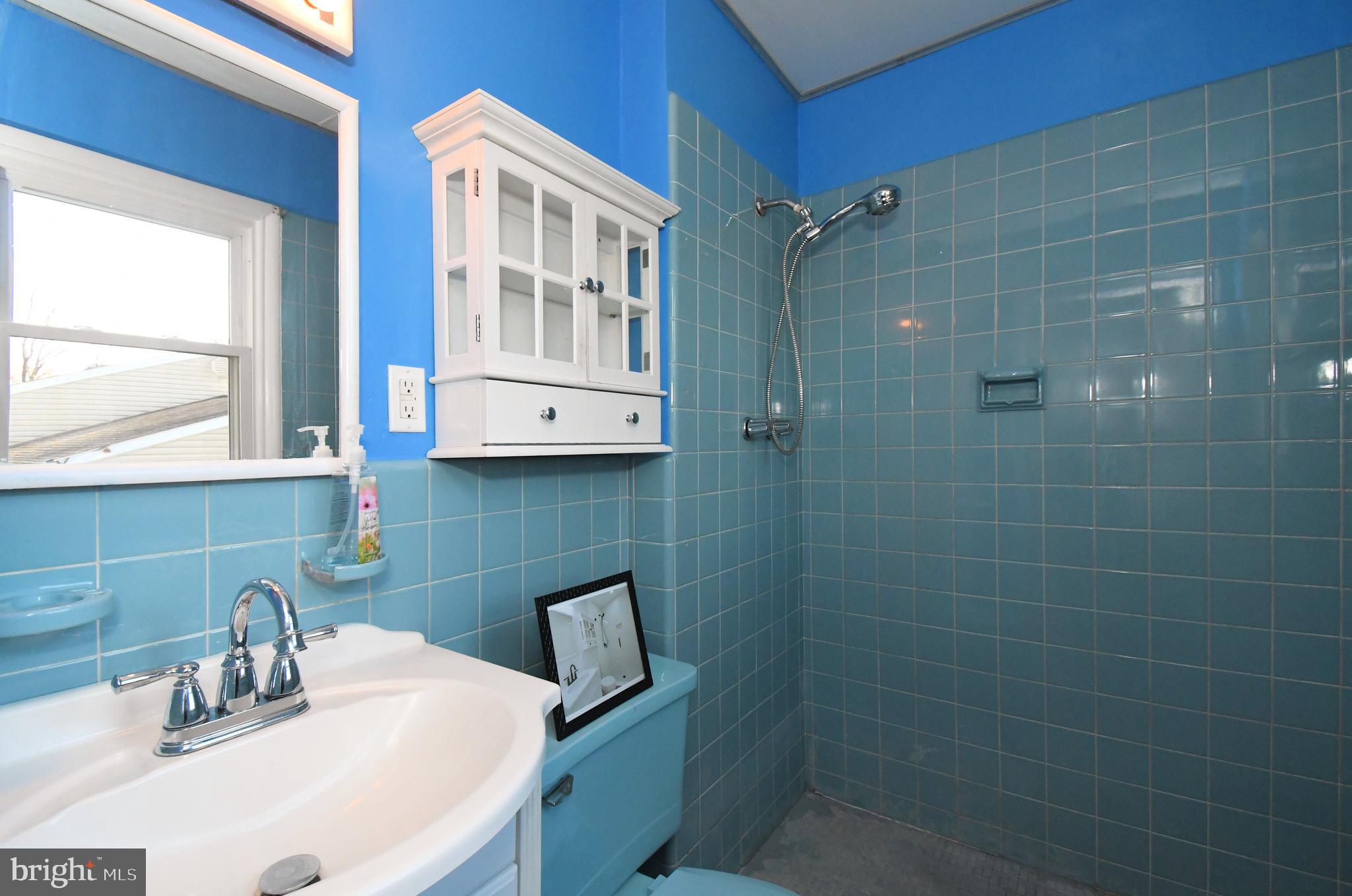 PLYMOUTH HILLS - Residential