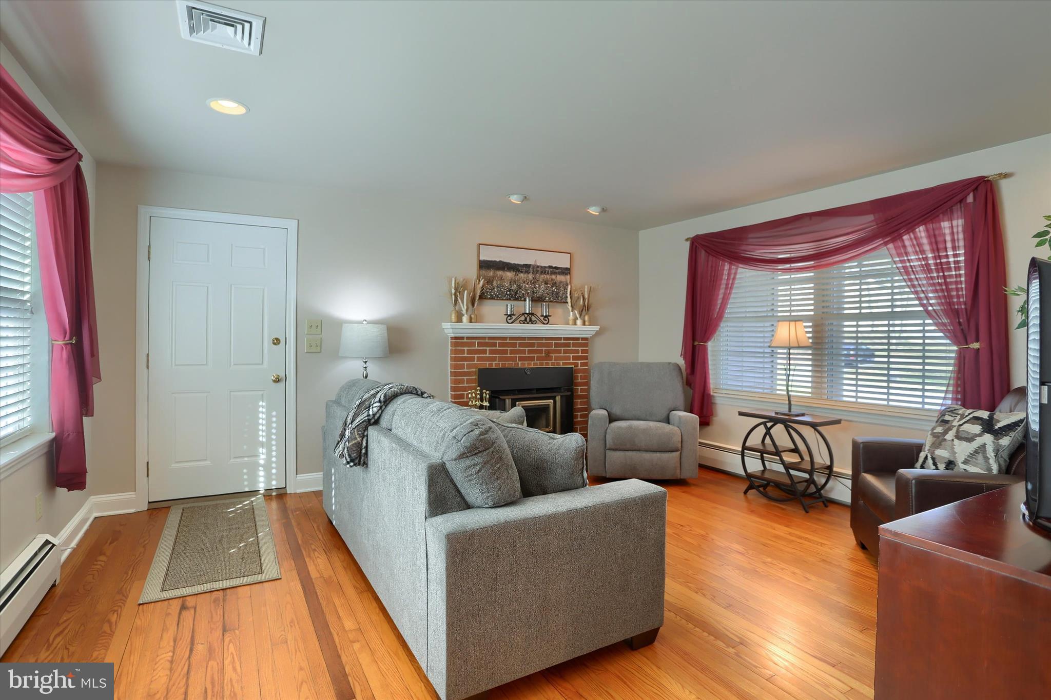 NONE AVAILABLE - Residential Lease