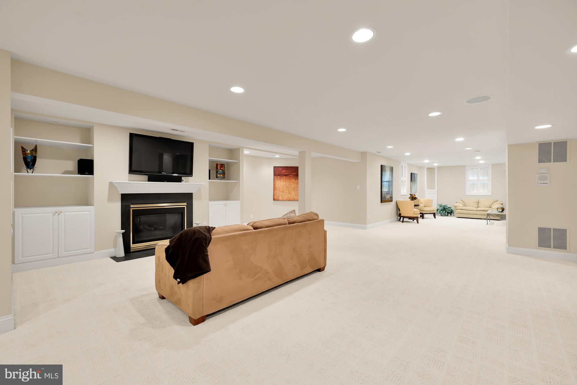 BROOKE MANOR ESTATES - Residential