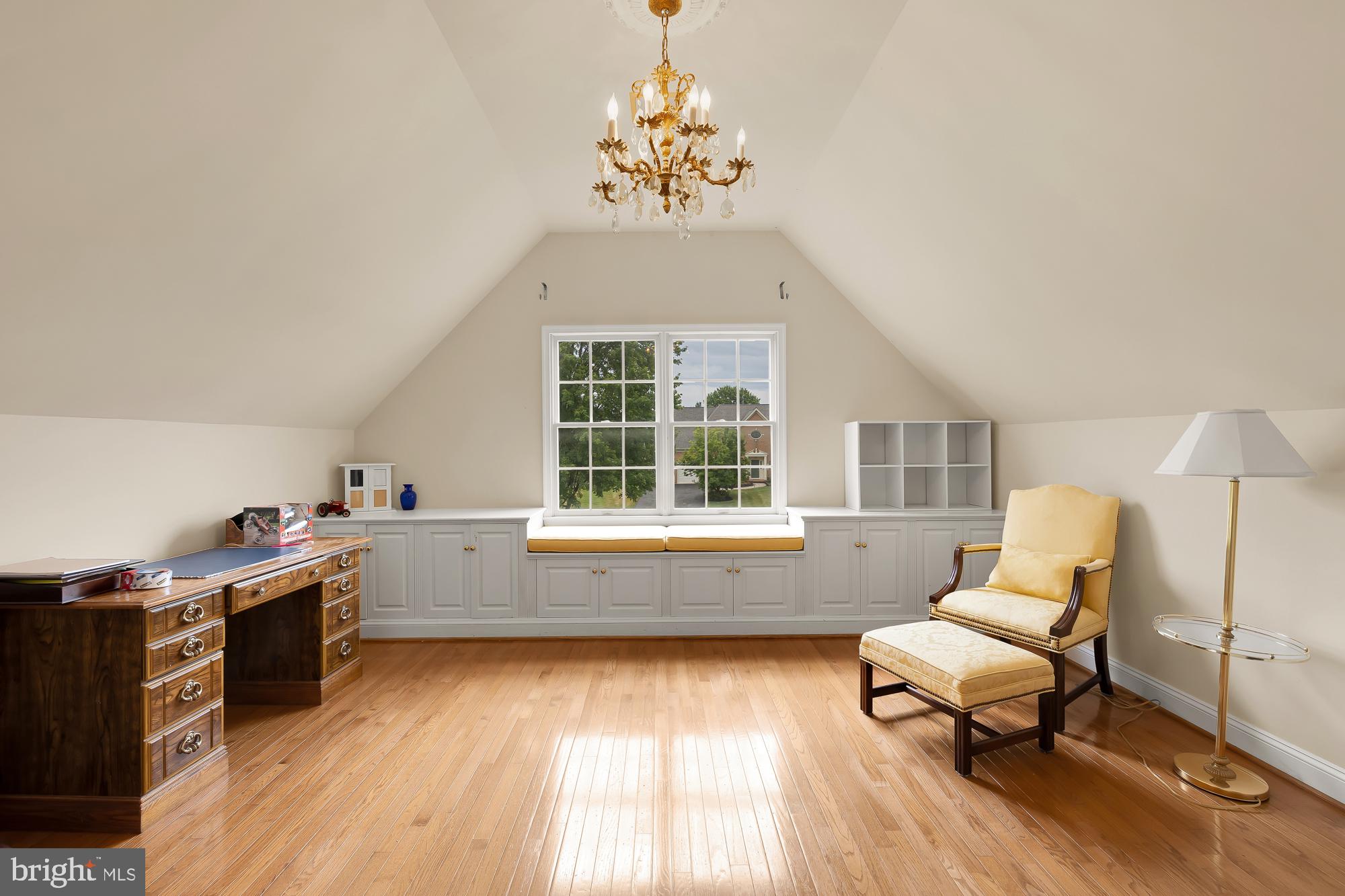 BROOKE MANOR ESTATES - Residential