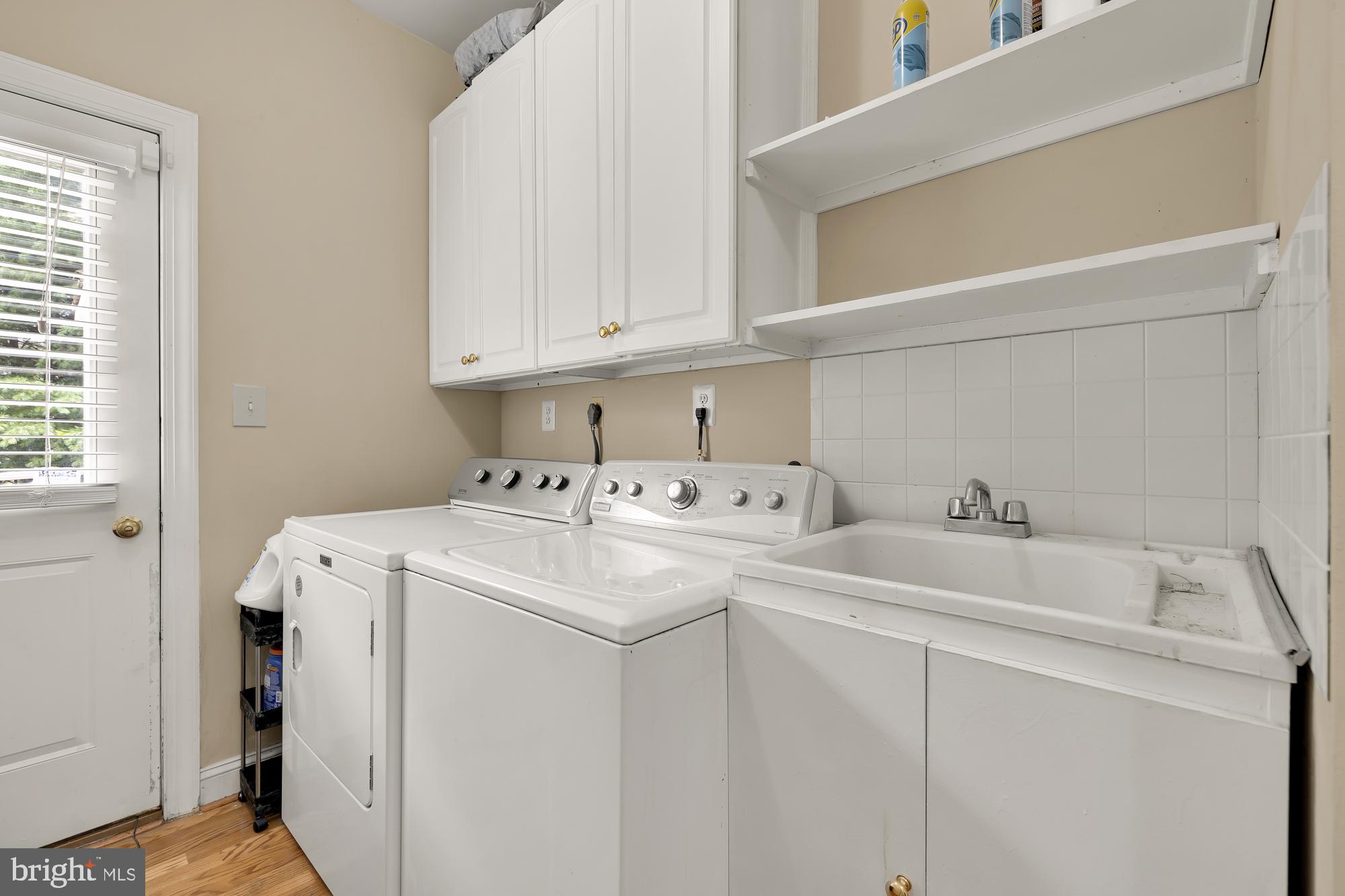 BROOKE MANOR ESTATES - Residential