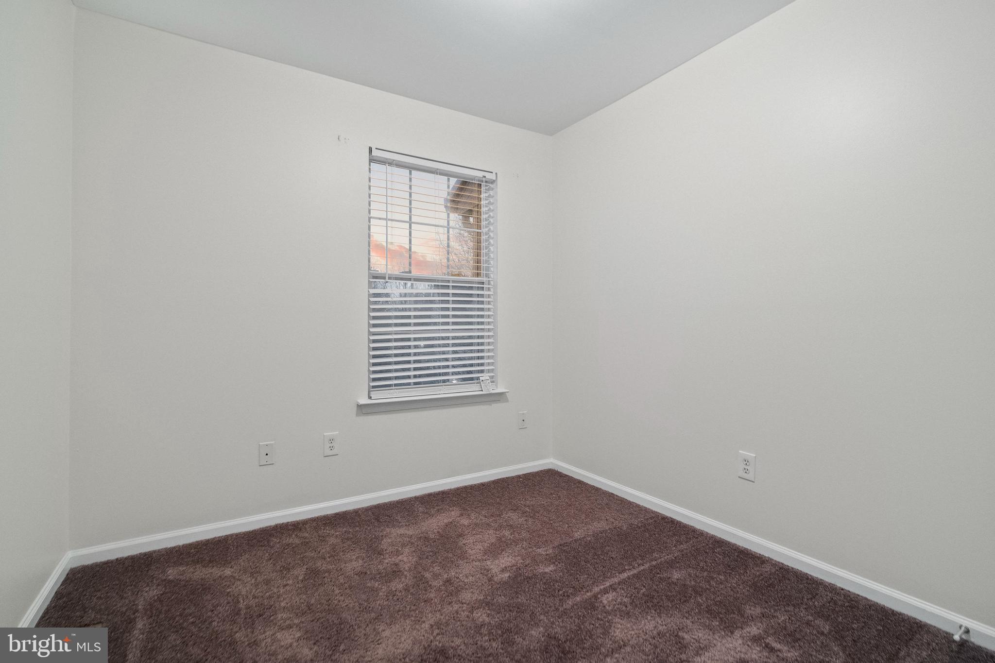 PERSIMMON CREEK - Residential