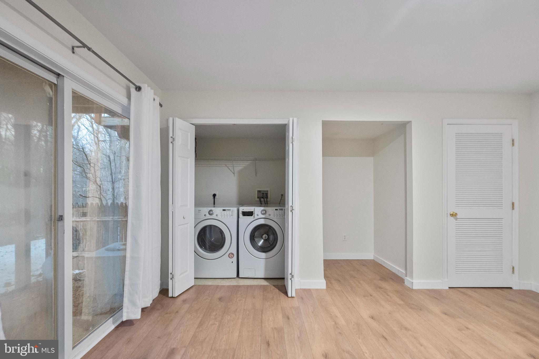 PERSIMMON CREEK - Residential