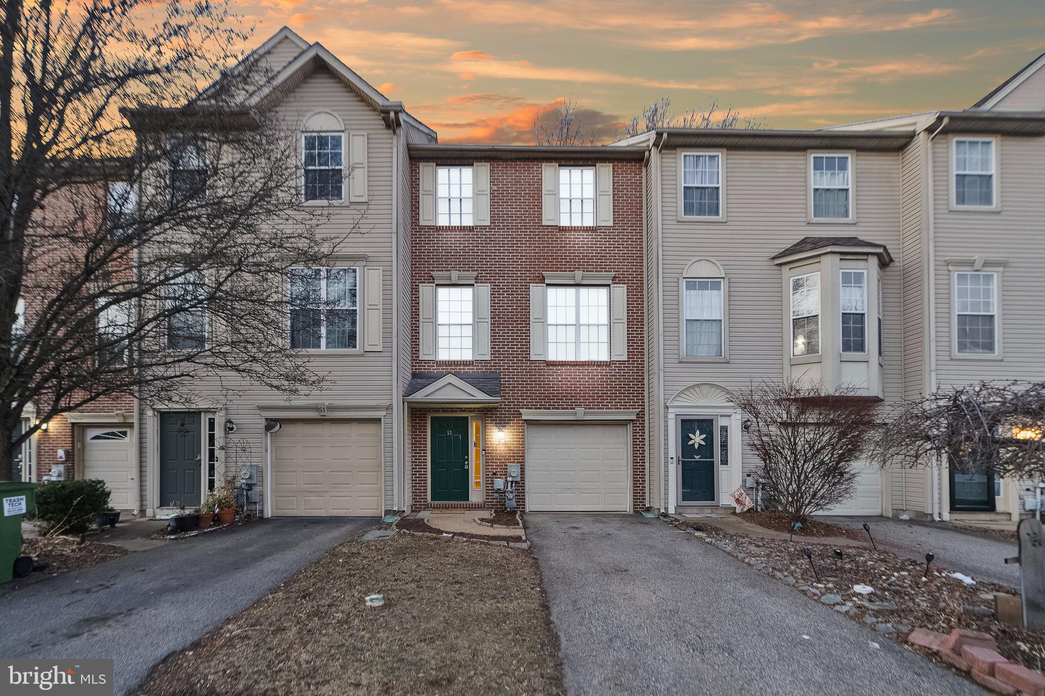 PERSIMMON CREEK - Residential