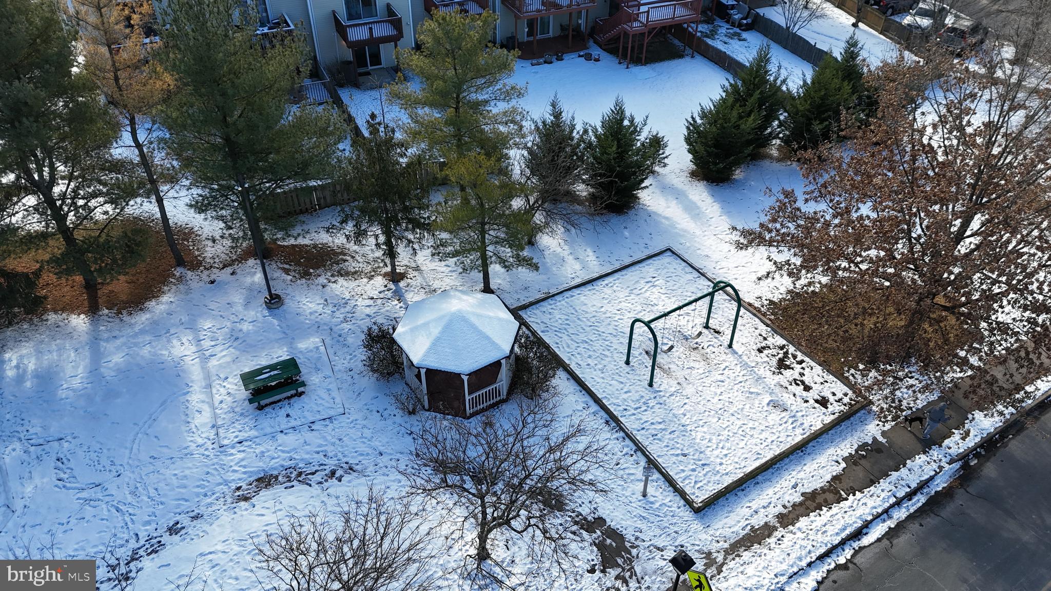 PERSIMMON CREEK - Residential