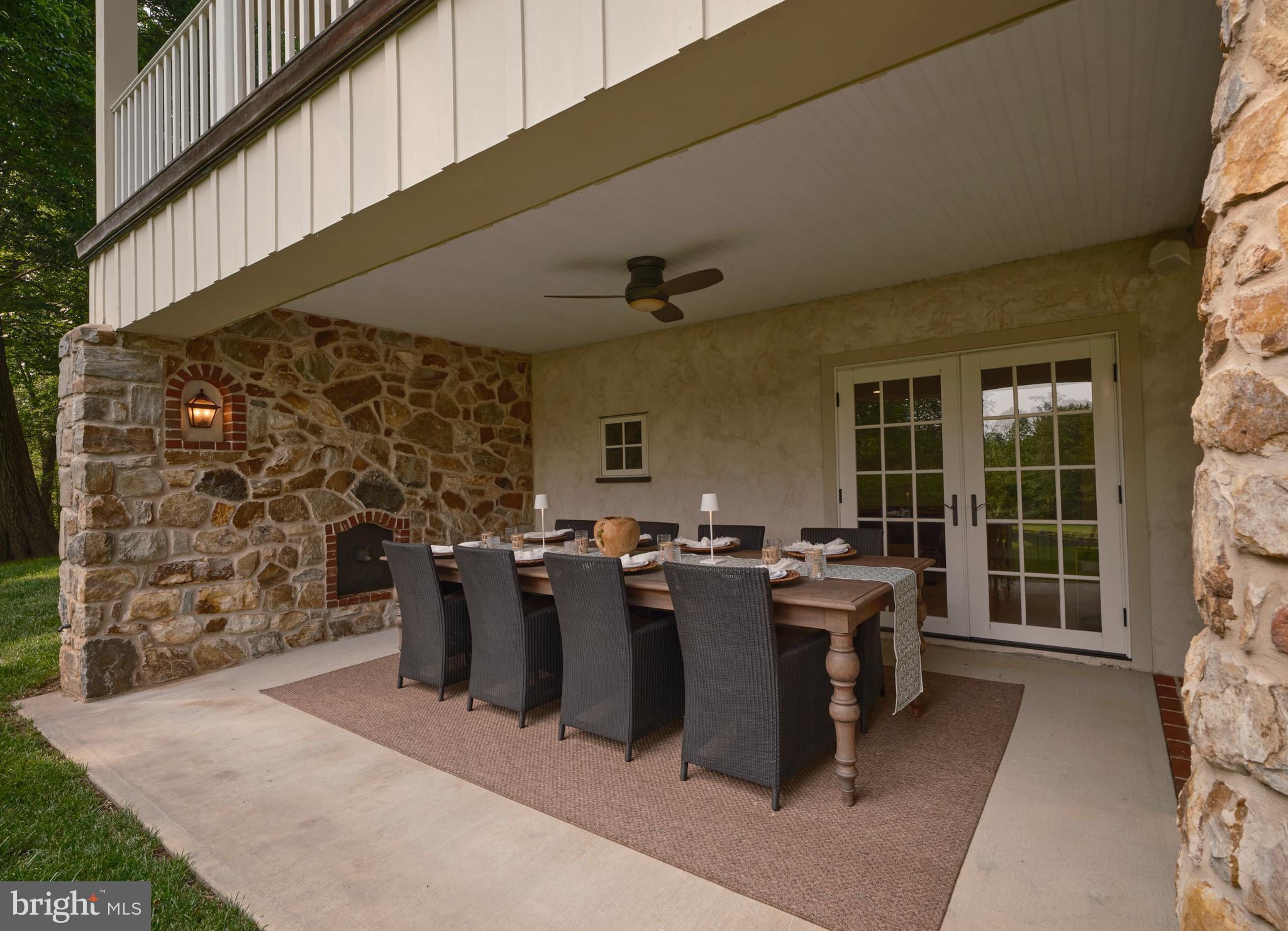 RADNOR HUNT - Residential