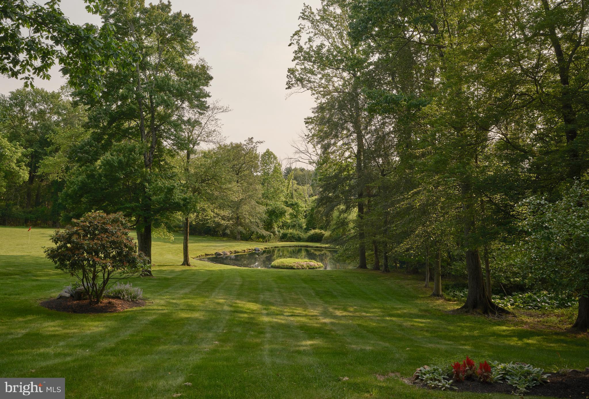 RADNOR HUNT - Residential