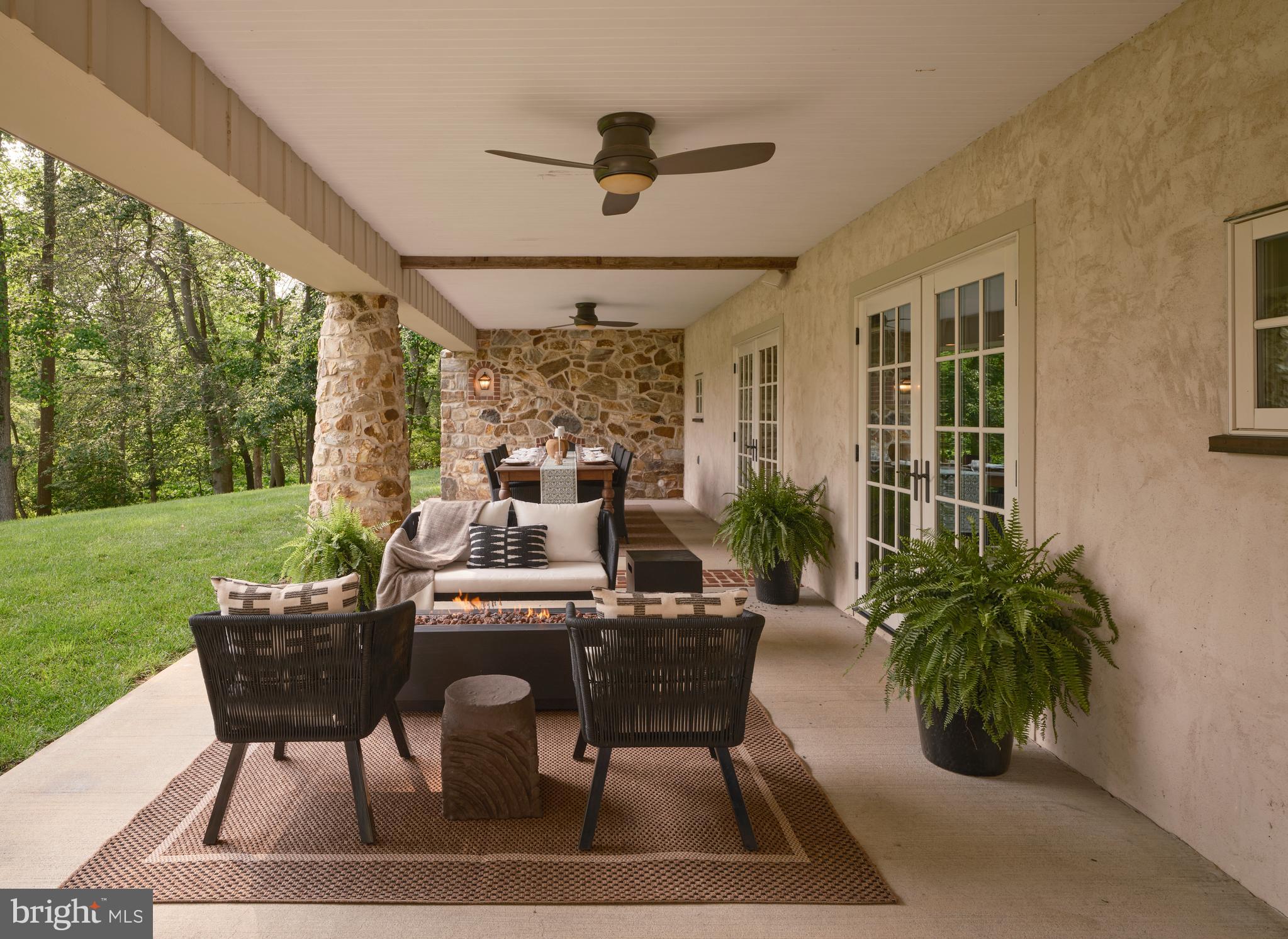 RADNOR HUNT - Residential