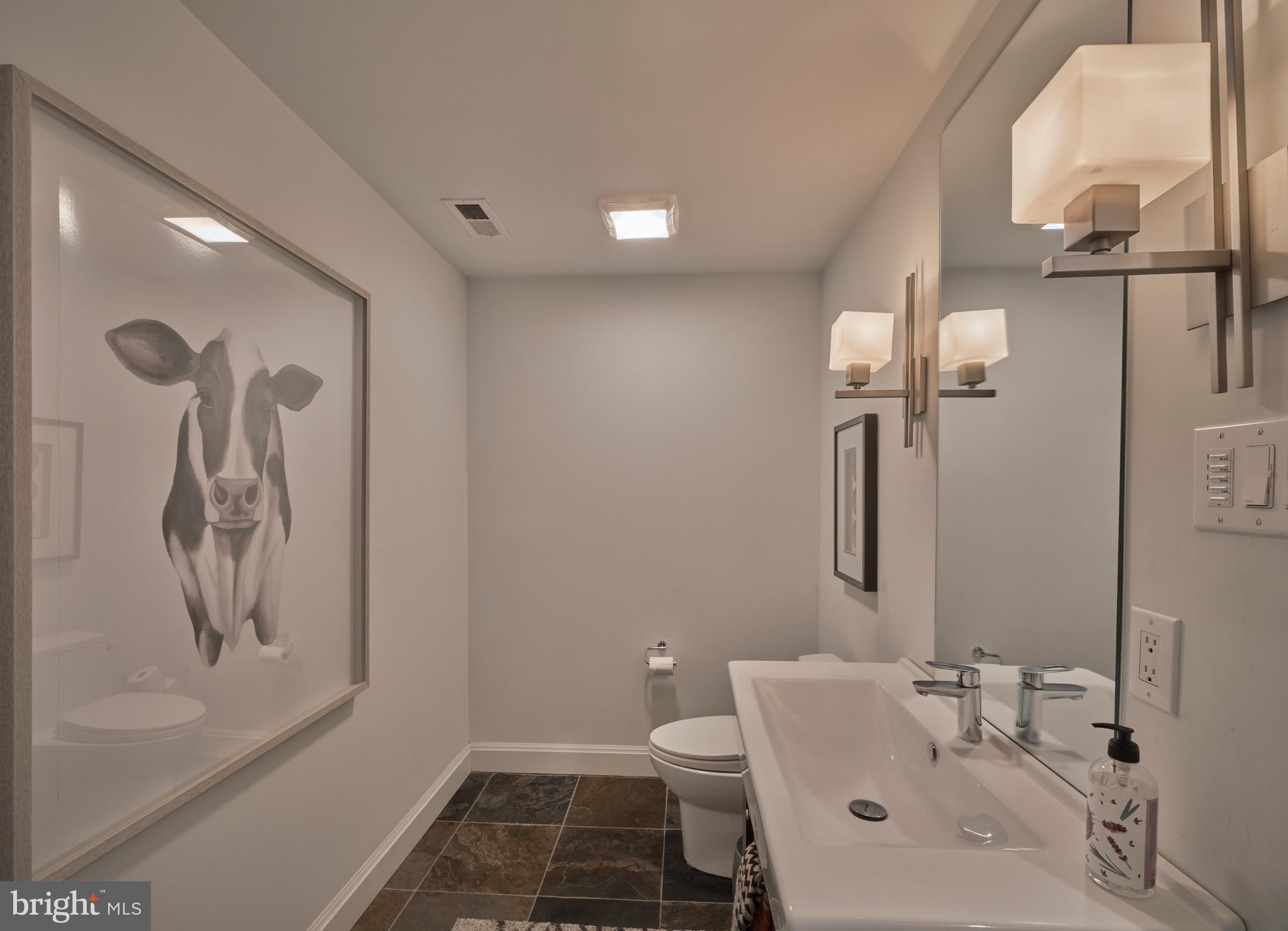 RADNOR HUNT - Residential