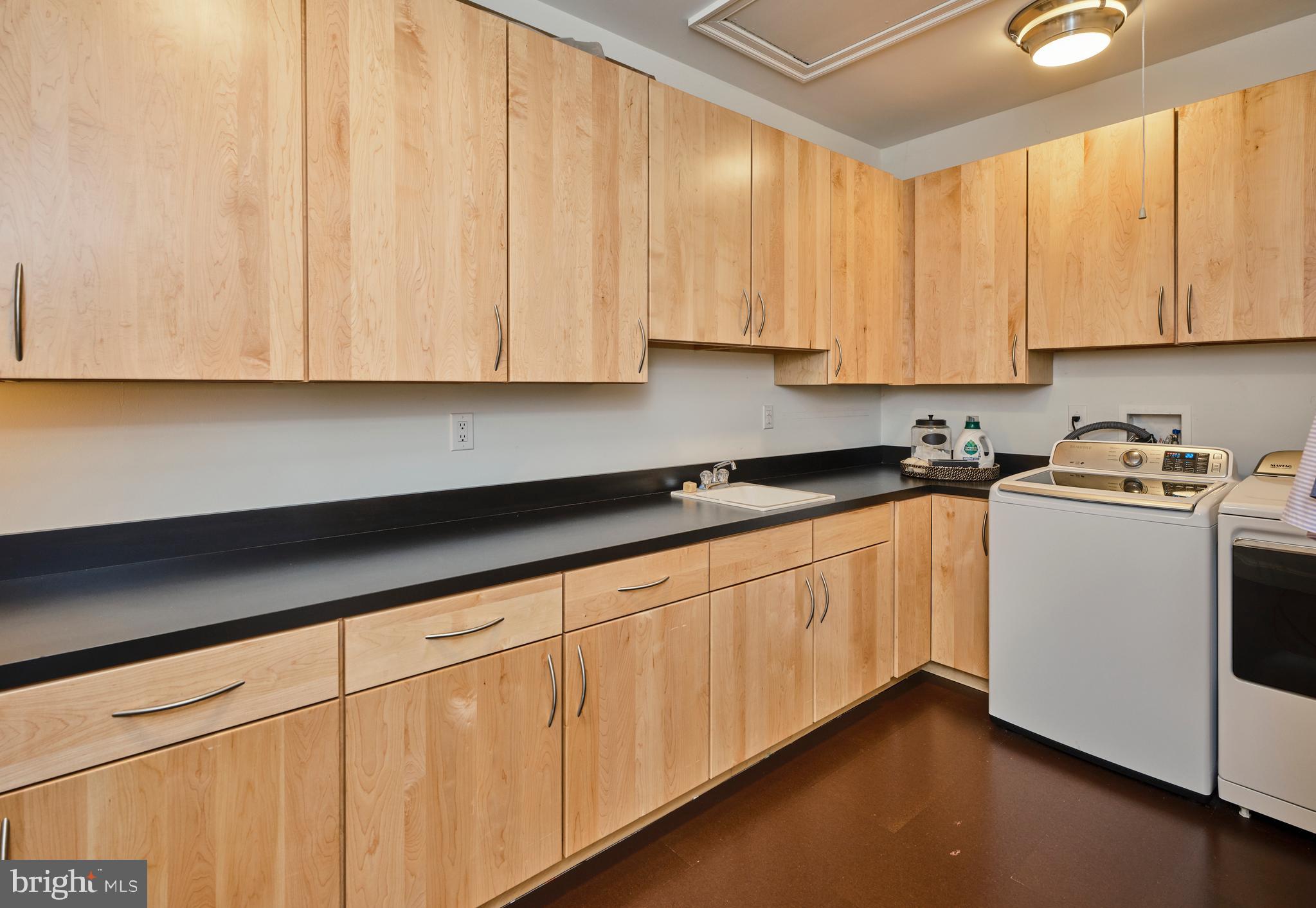 RADNOR HUNT - Residential
