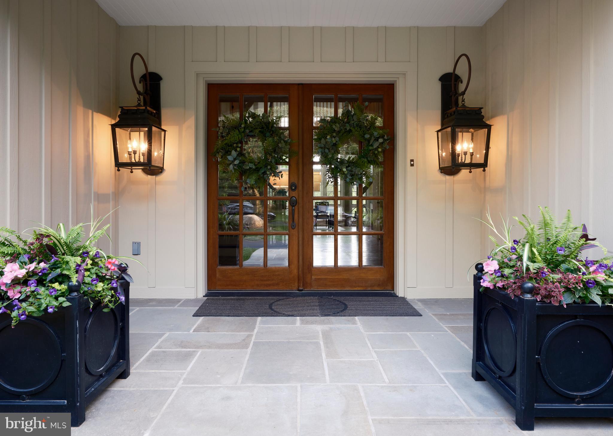 RADNOR HUNT - Residential