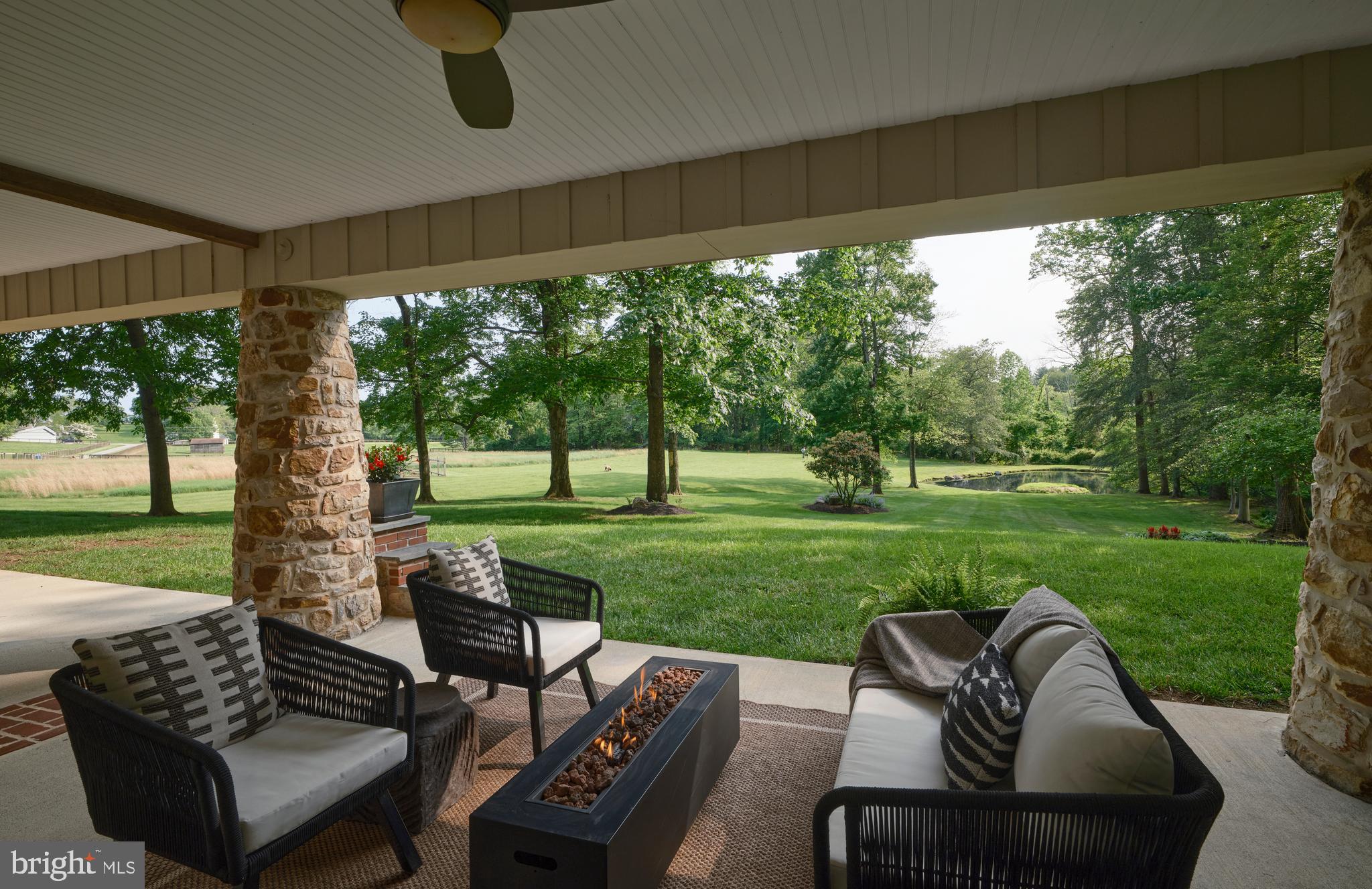 RADNOR HUNT - Residential