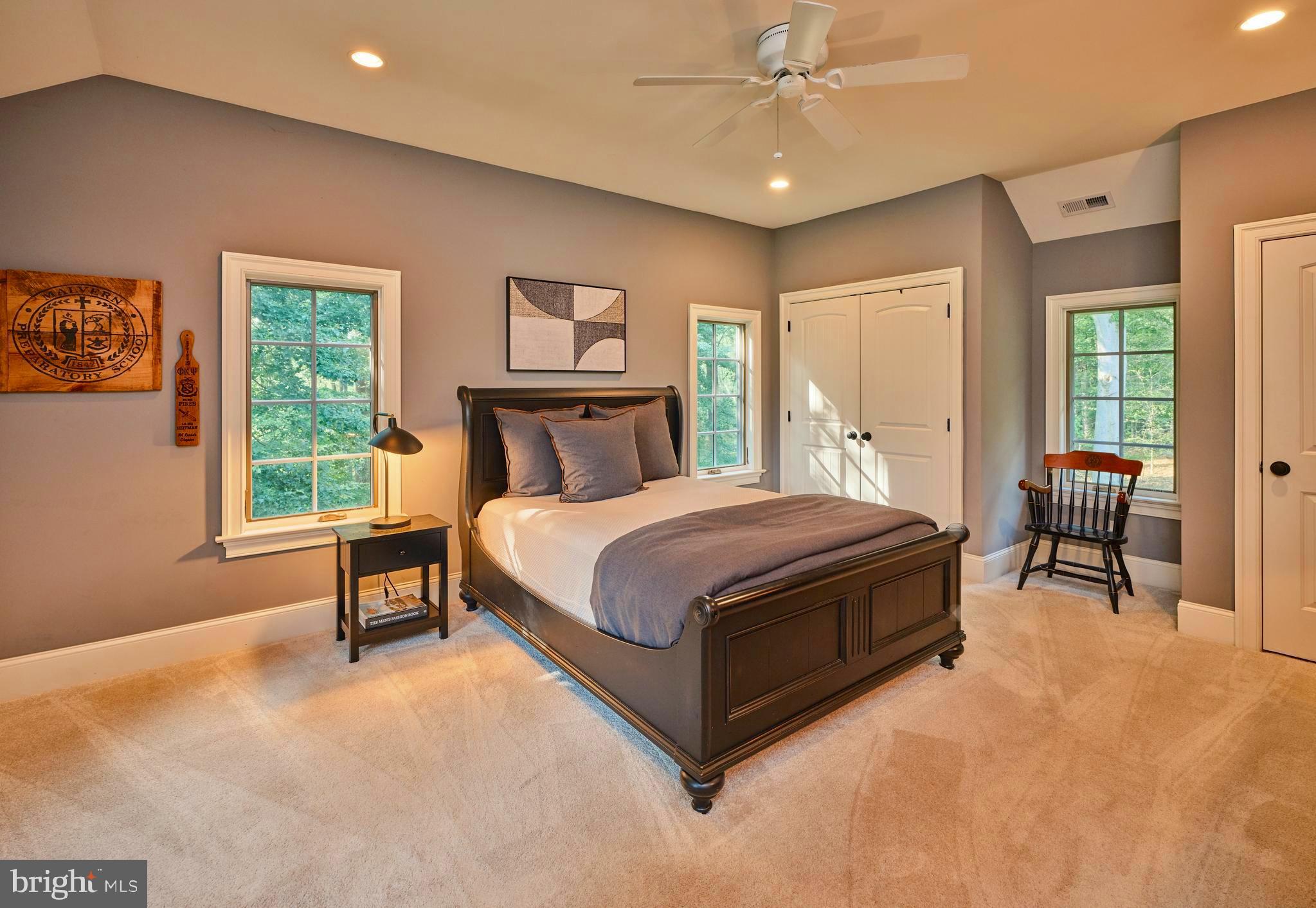 RADNOR HUNT - Residential