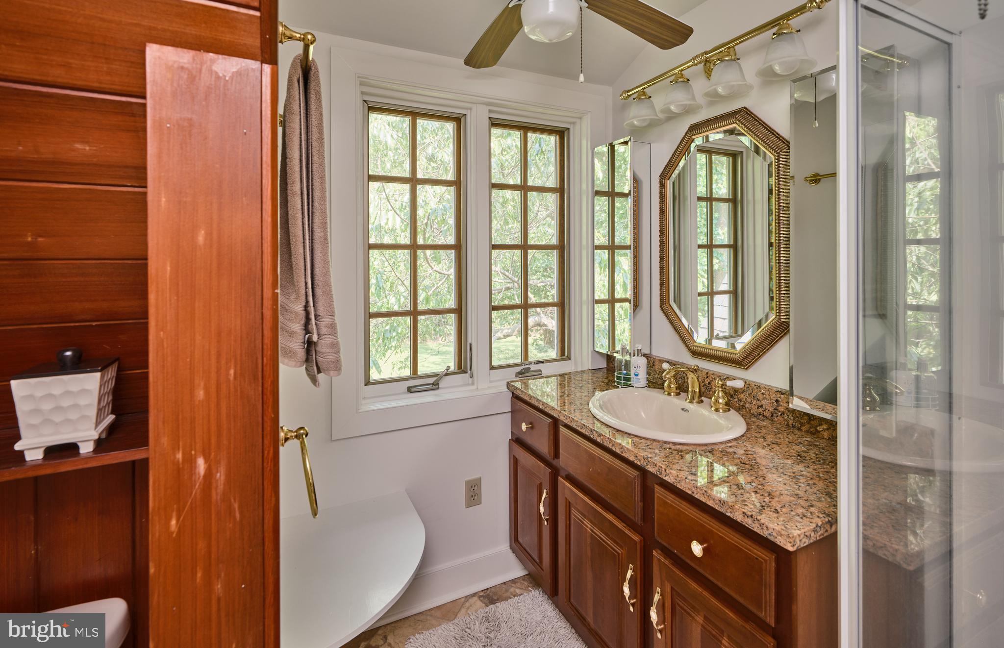 RADNOR HUNT - Residential