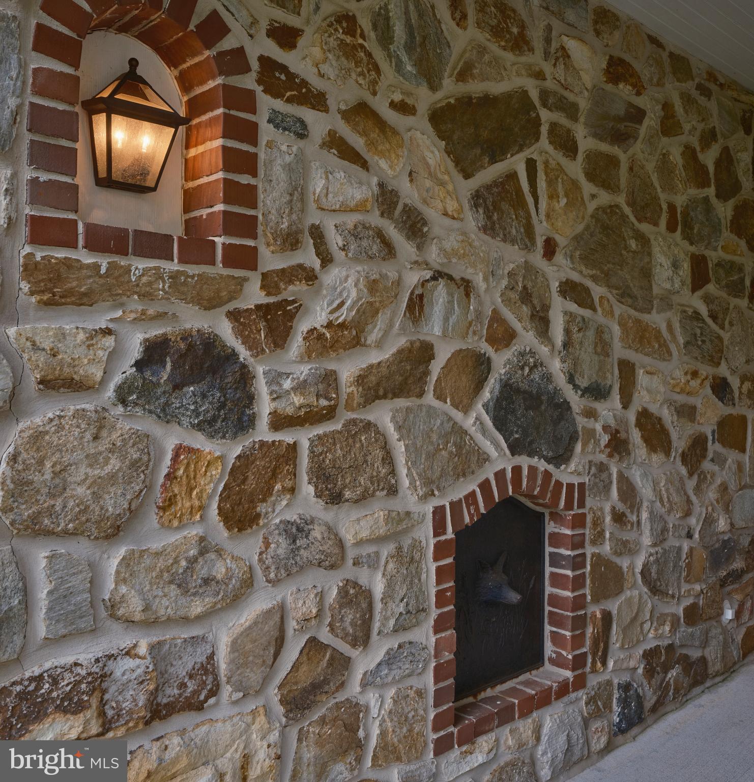 RADNOR HUNT - Residential