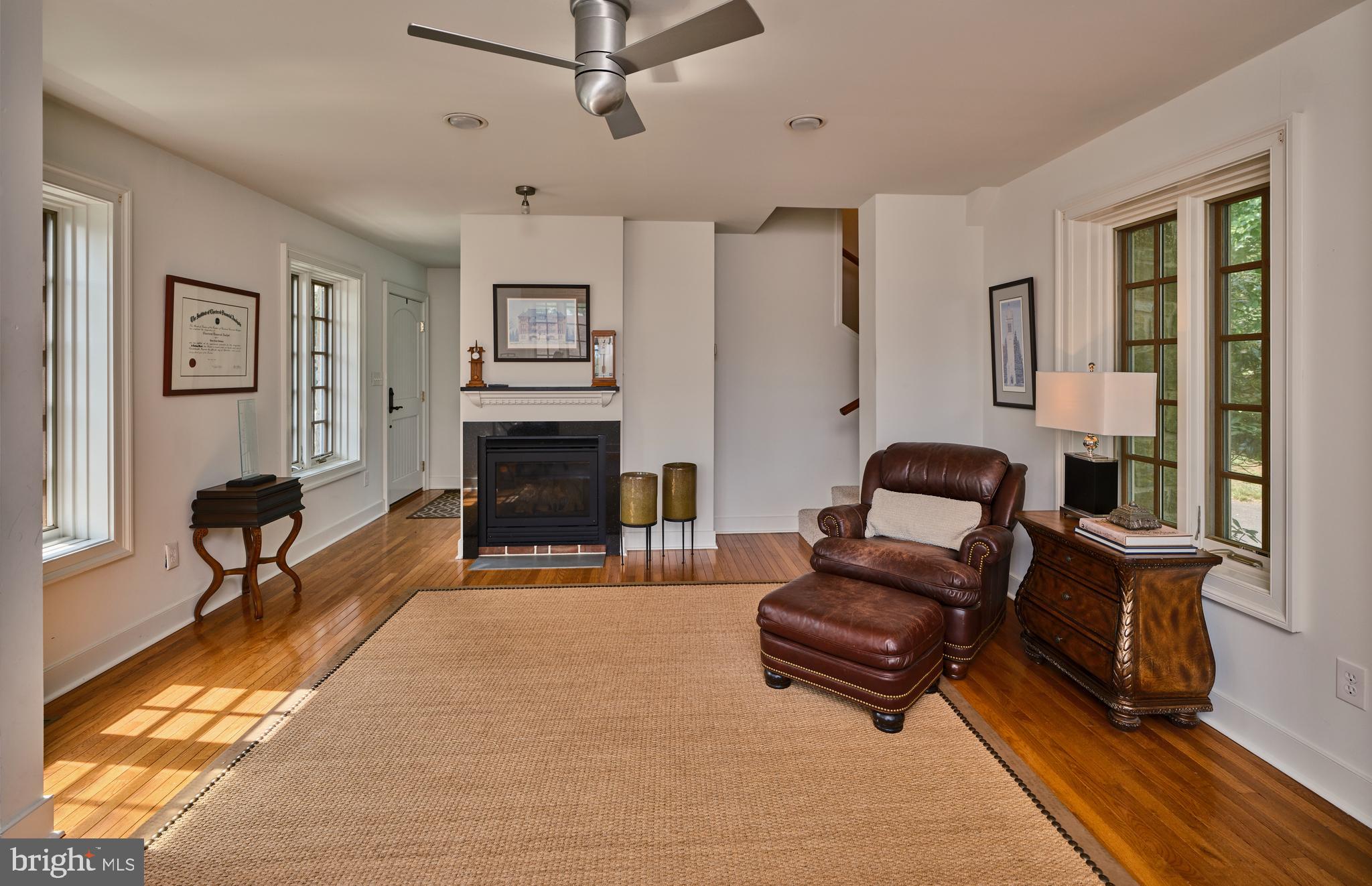 RADNOR HUNT - Residential