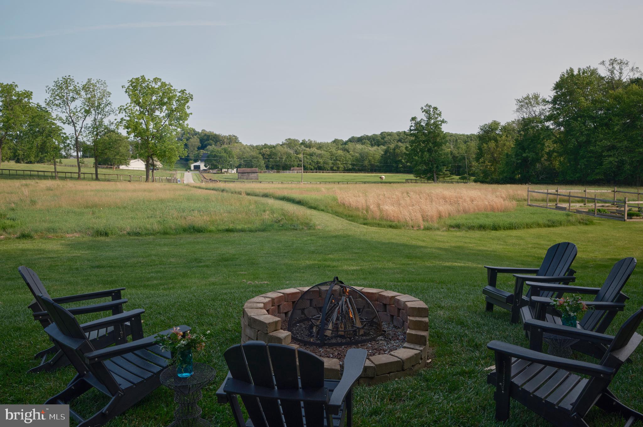RADNOR HUNT - Residential