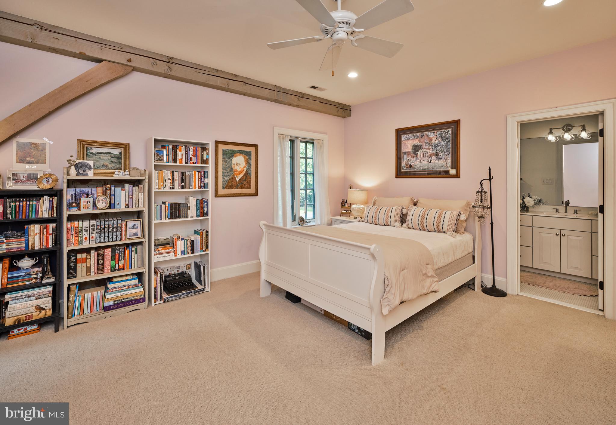 RADNOR HUNT - Residential