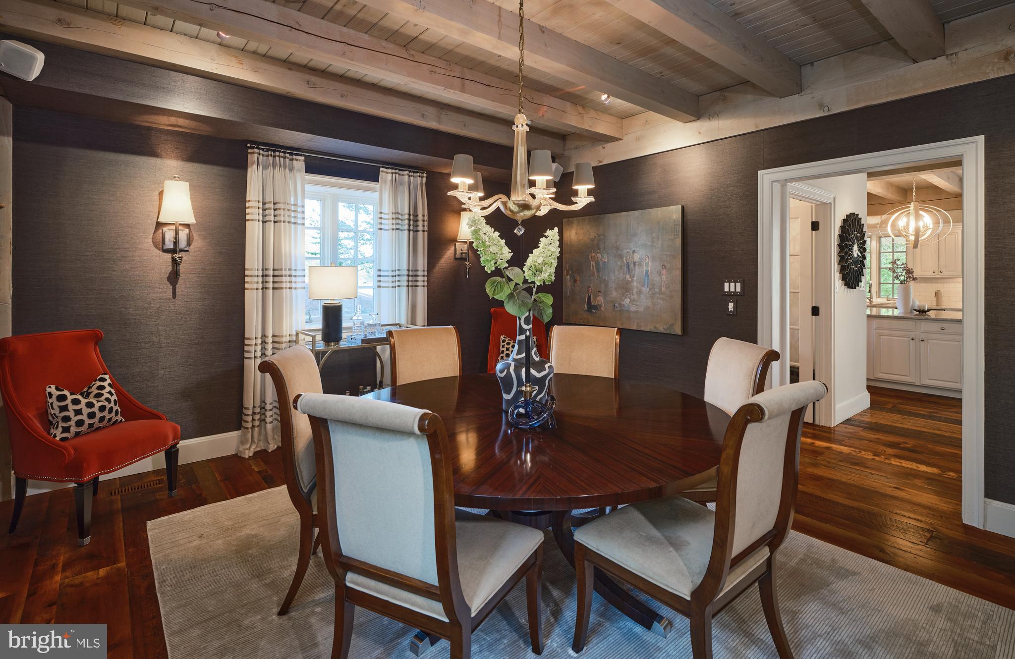 RADNOR HUNT - Residential