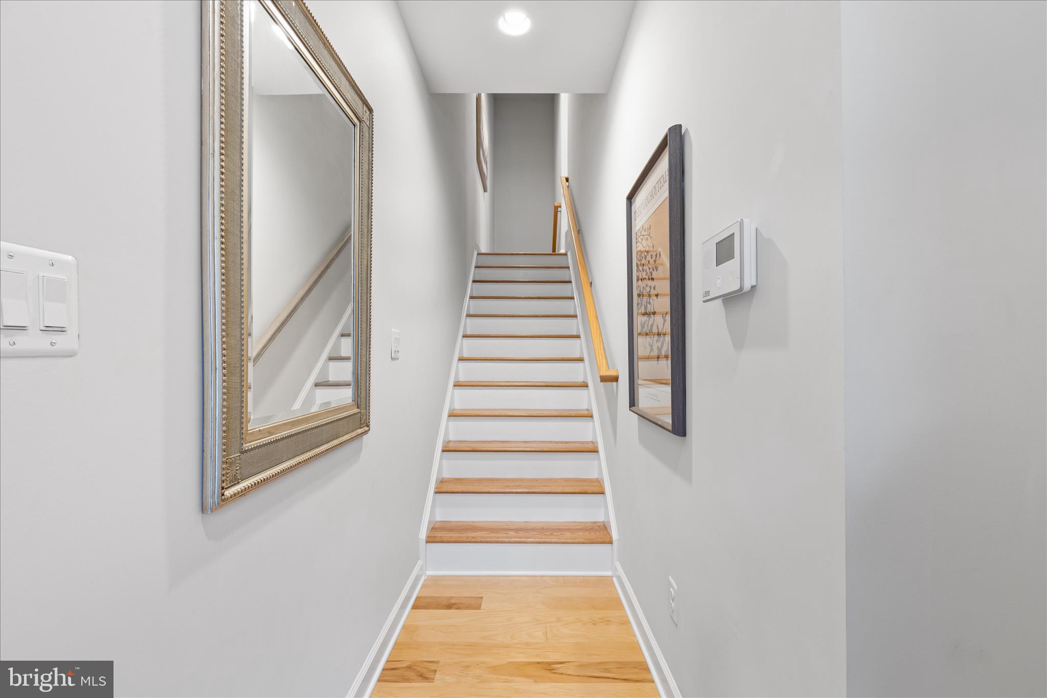 1805 YELLOW GARNET TERRACE SE