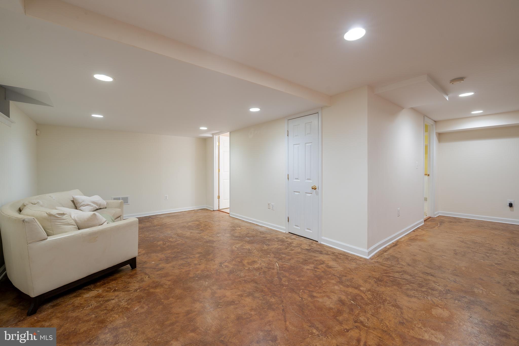 GUILFORD - Residential