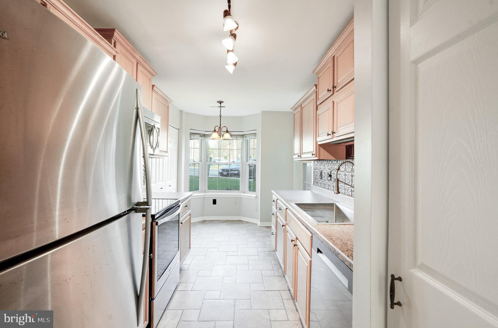 THE POINTE - Residential