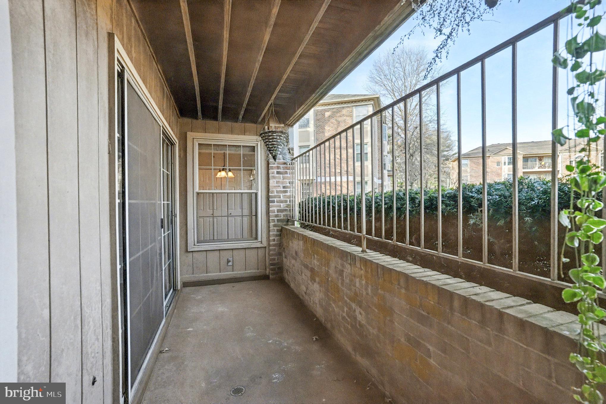 THE POINTE - Residential