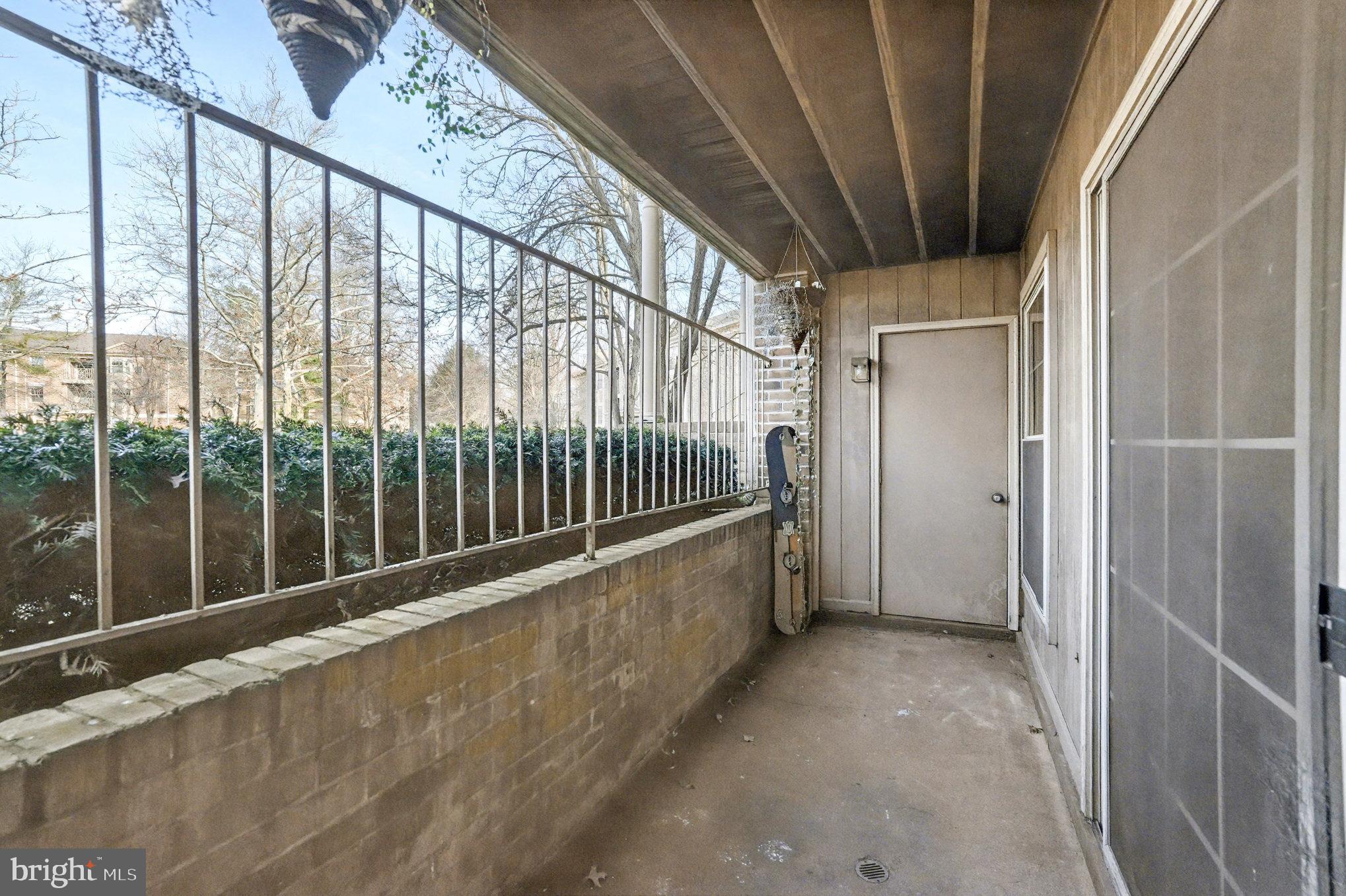 THE POINTE - Residential