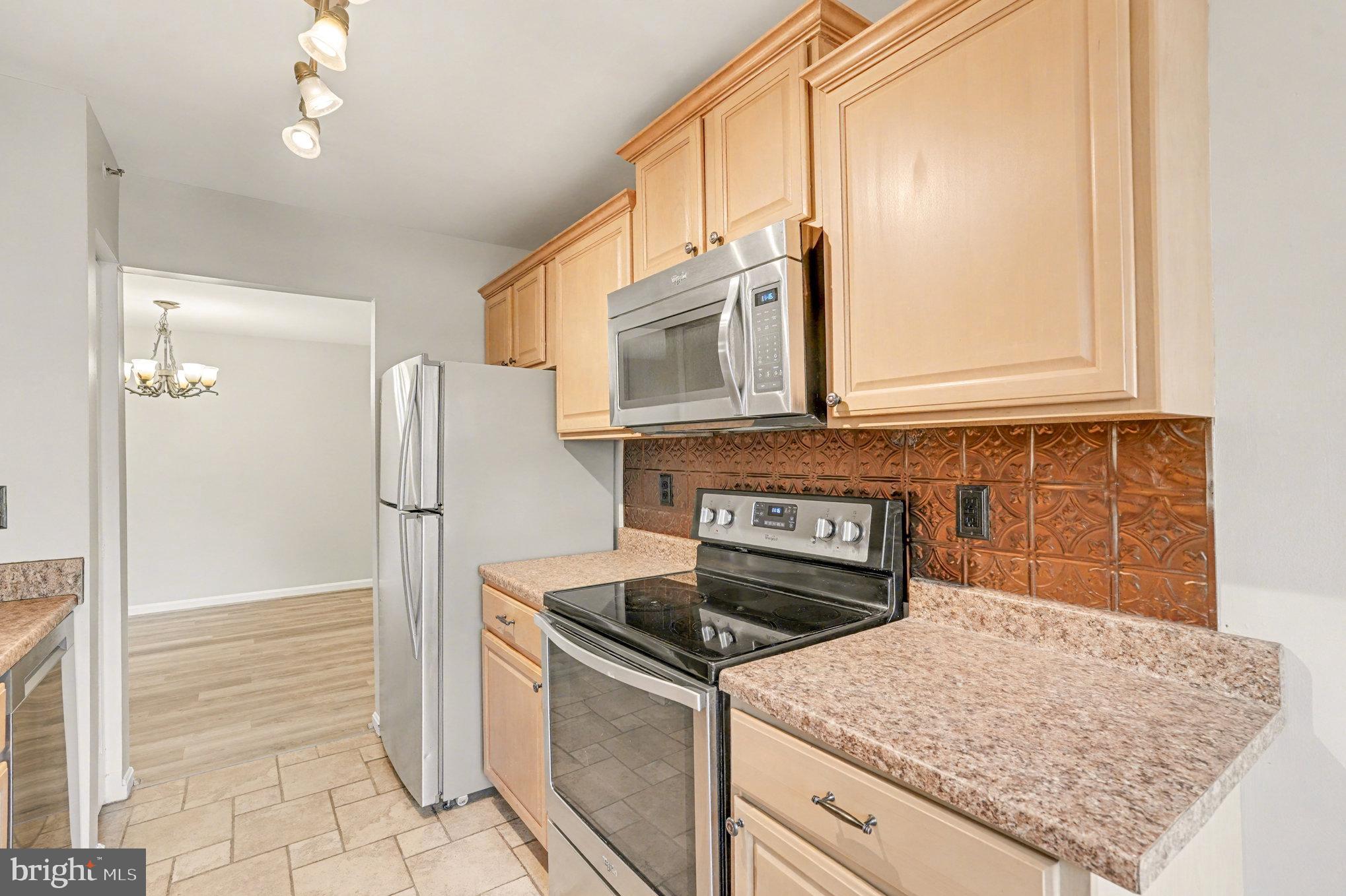 THE POINTE - Residential