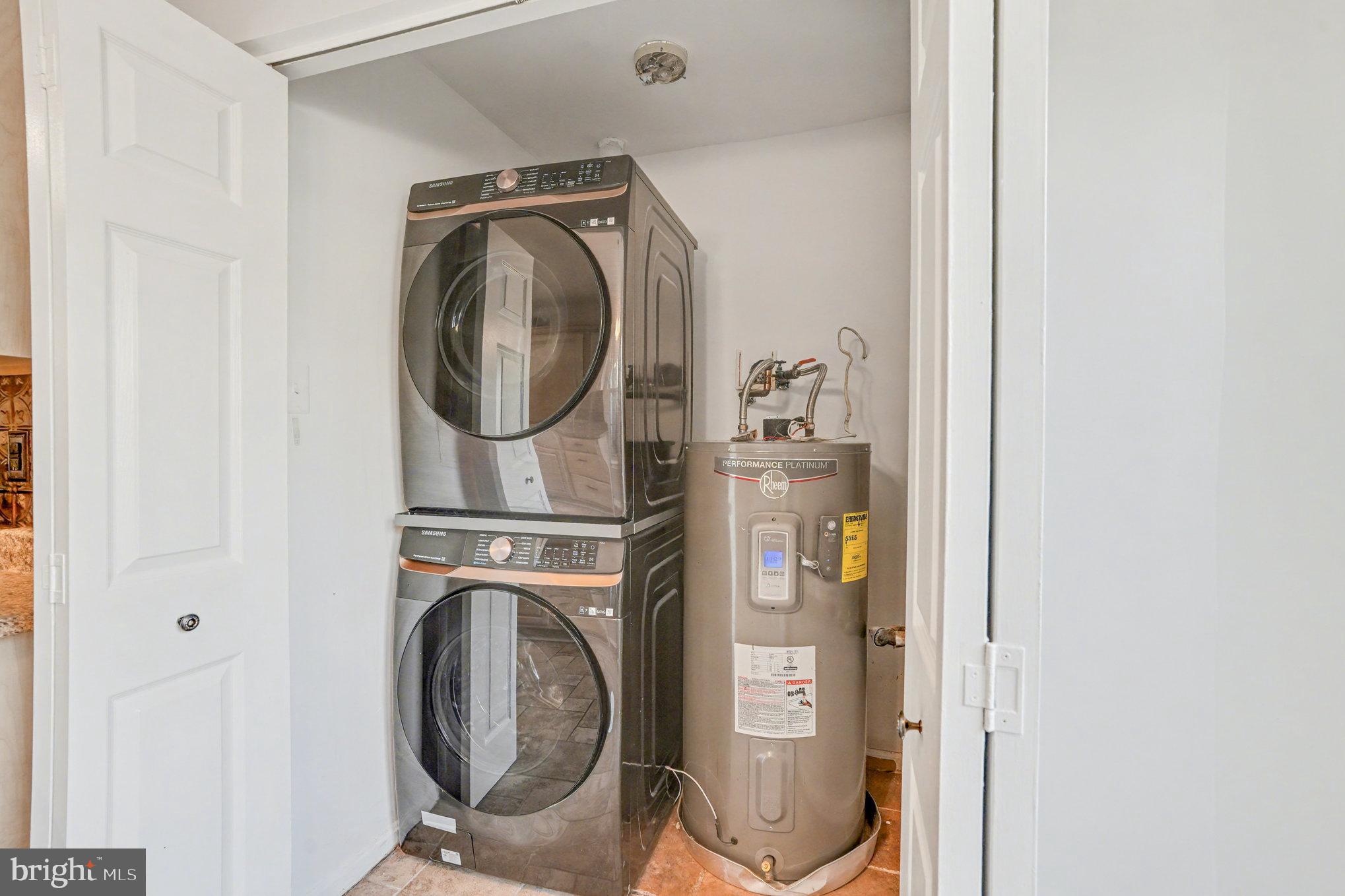 THE POINTE - Residential